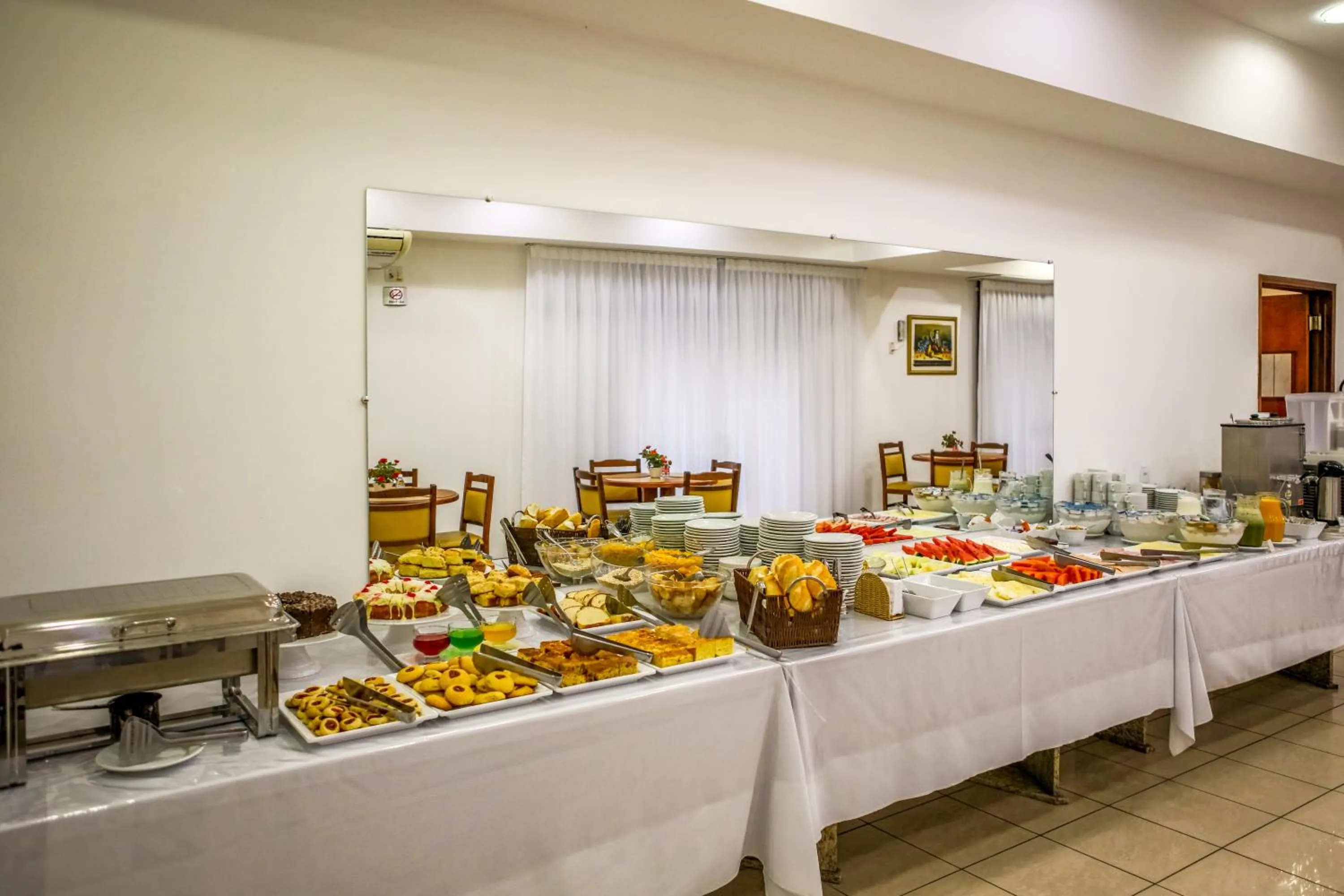 Breakfast in Hotel Itapema