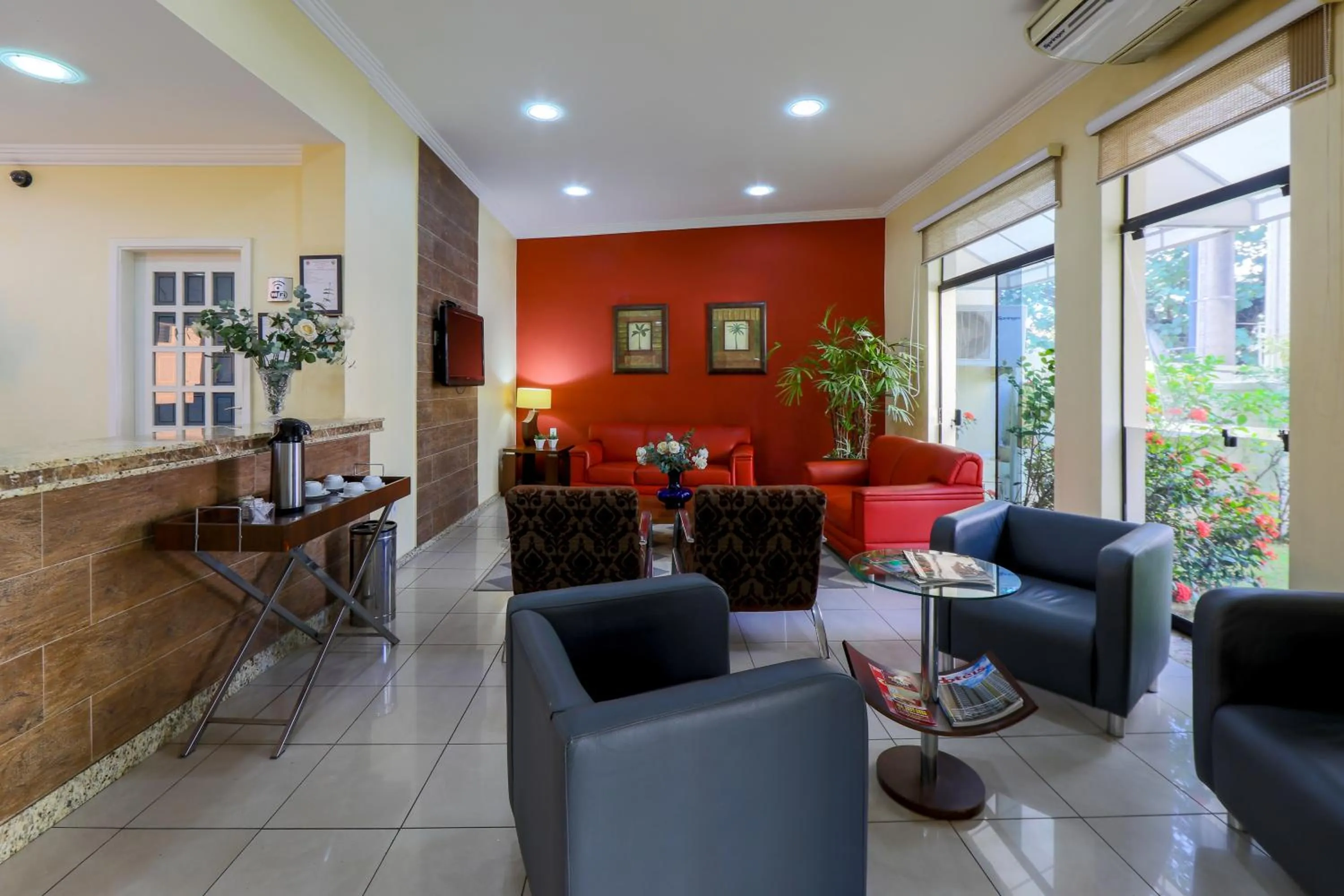 Lobby or reception in Hotel Itapema