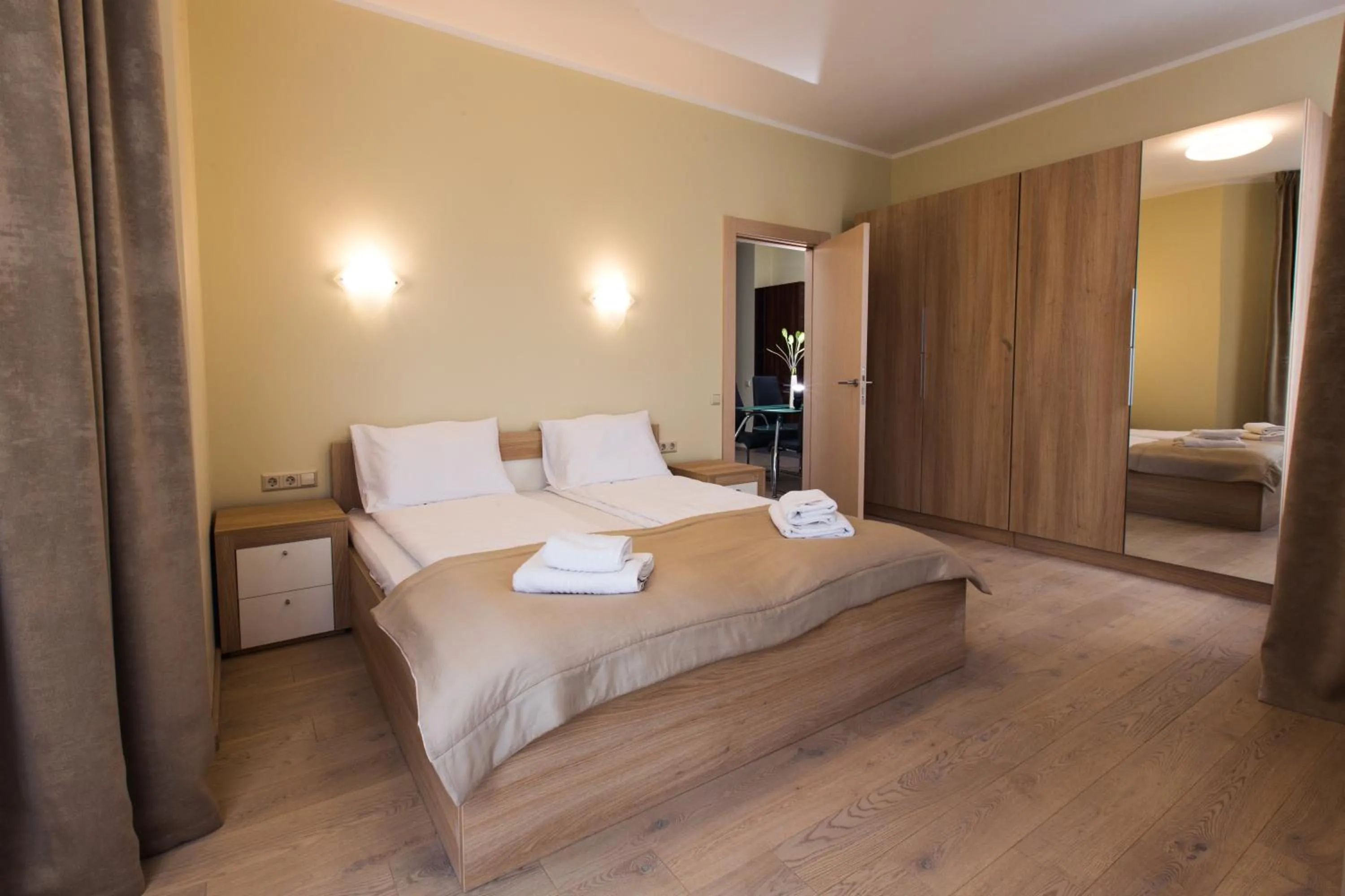 Photo of the whole room, Bed in Katrin Apartments