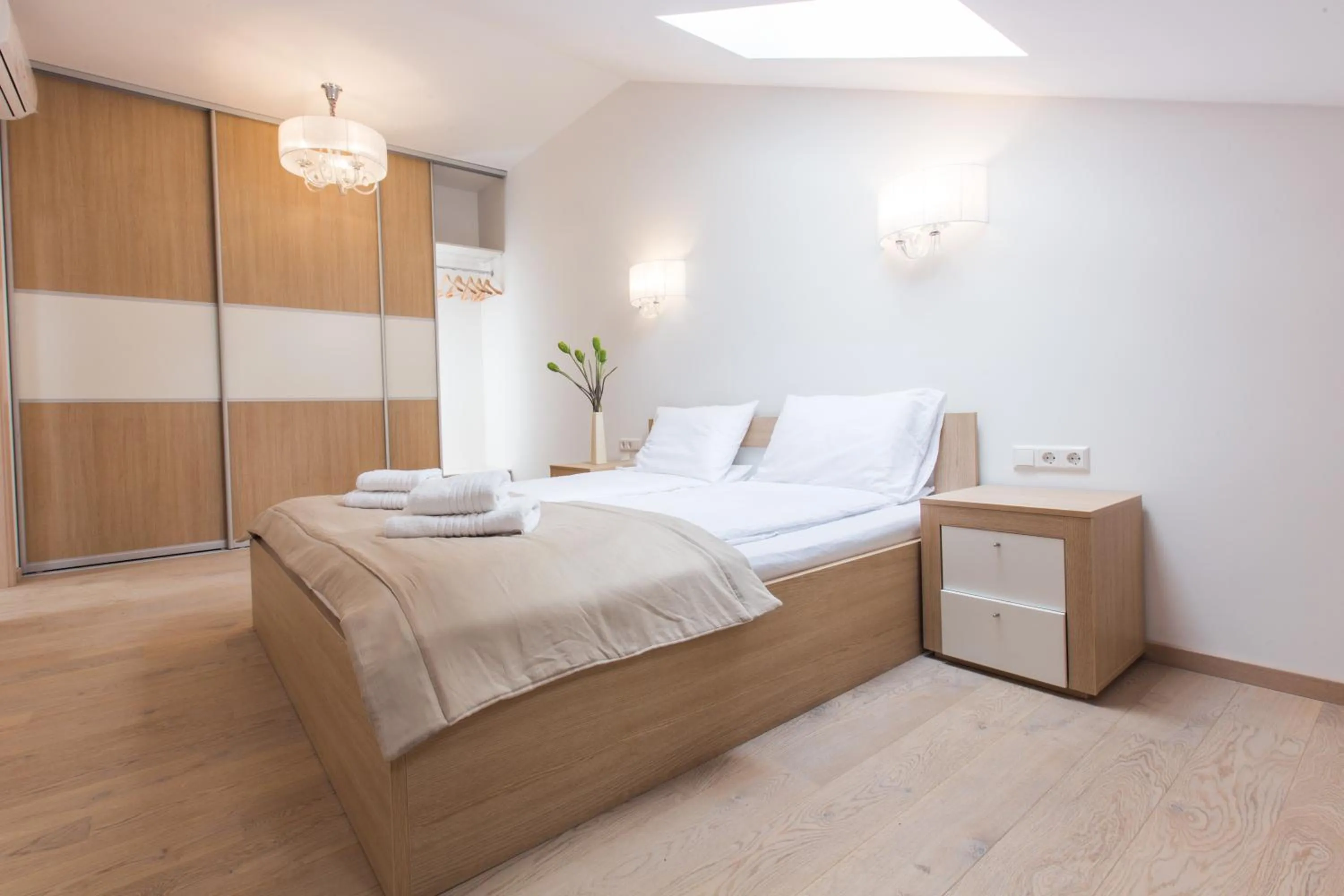 Bedroom, Bed in Katrin Apartments