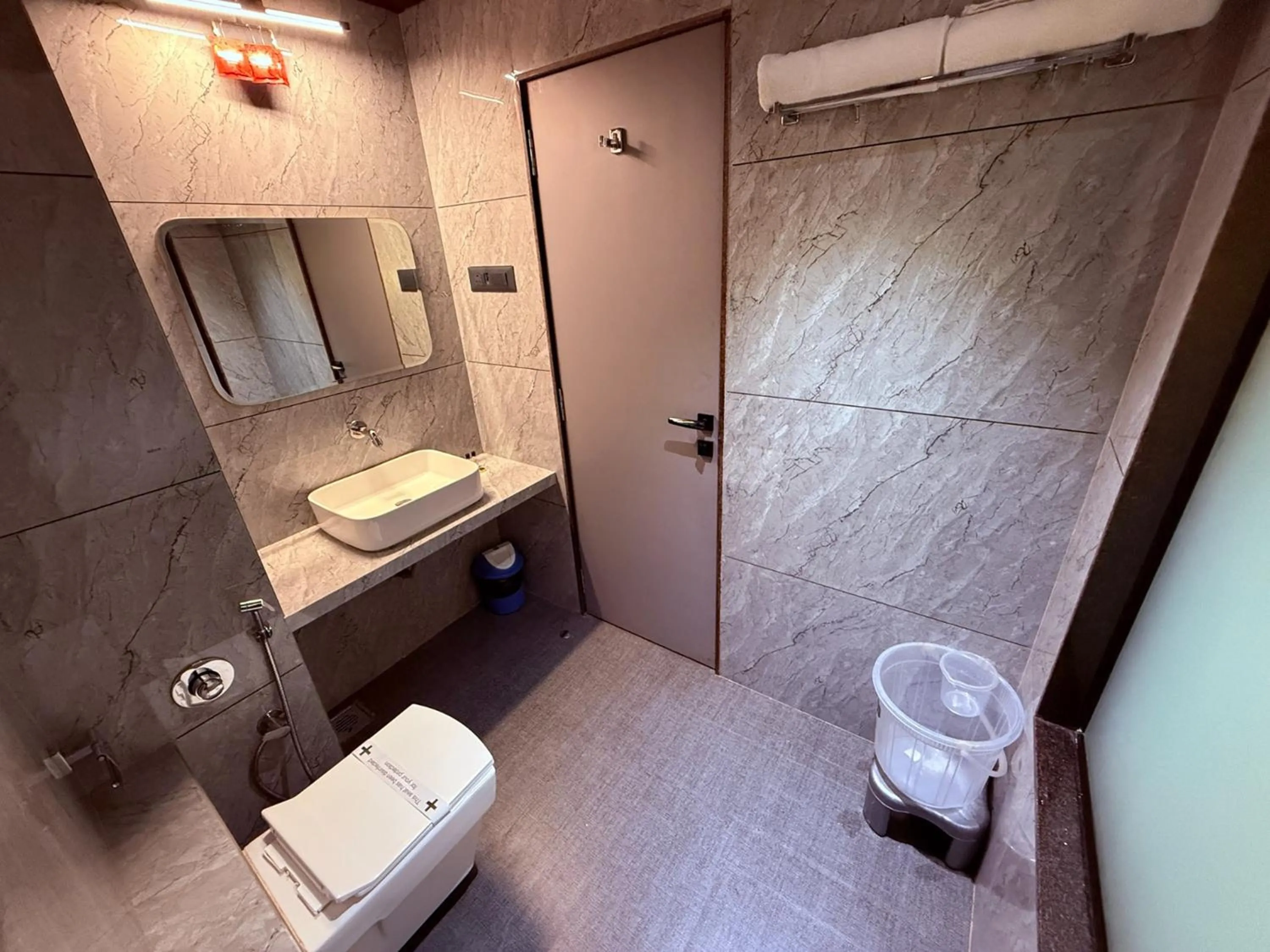 Bathroom in Hotel Kushala Grand, Dombivali