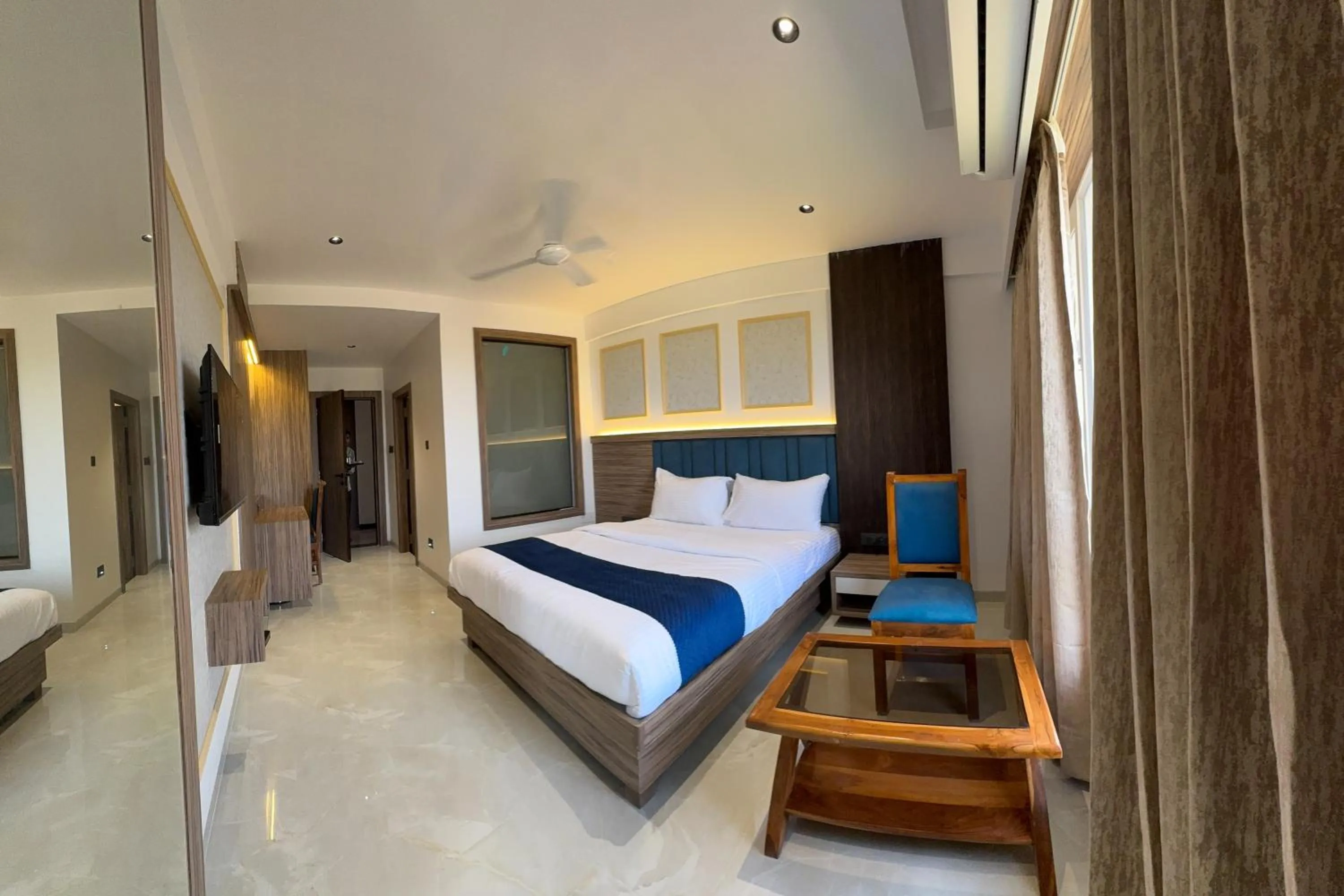 Bed in Hotel Kushala Grand, Dombivali