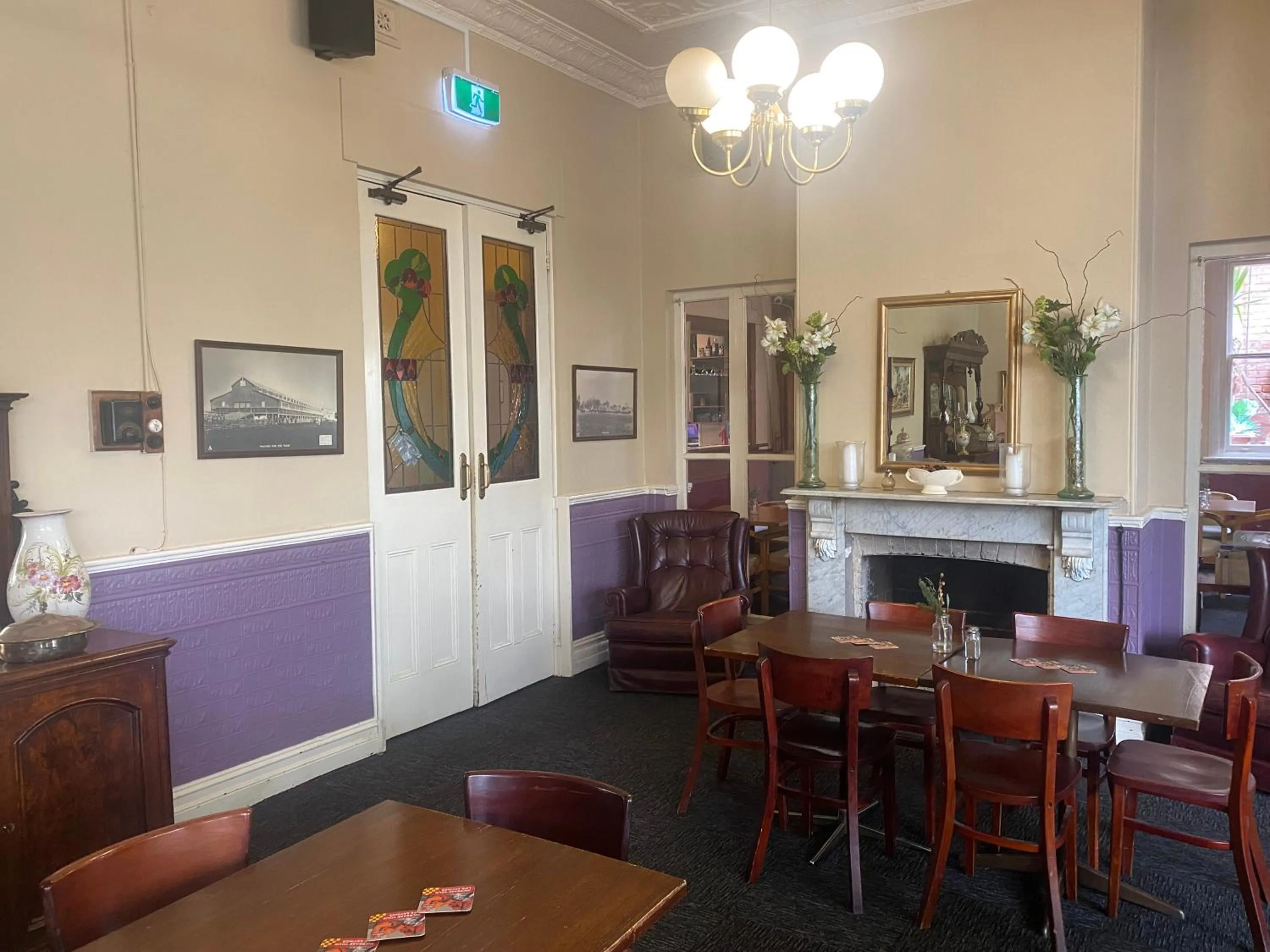 Restaurant/places to eat in Culcairn Hotel