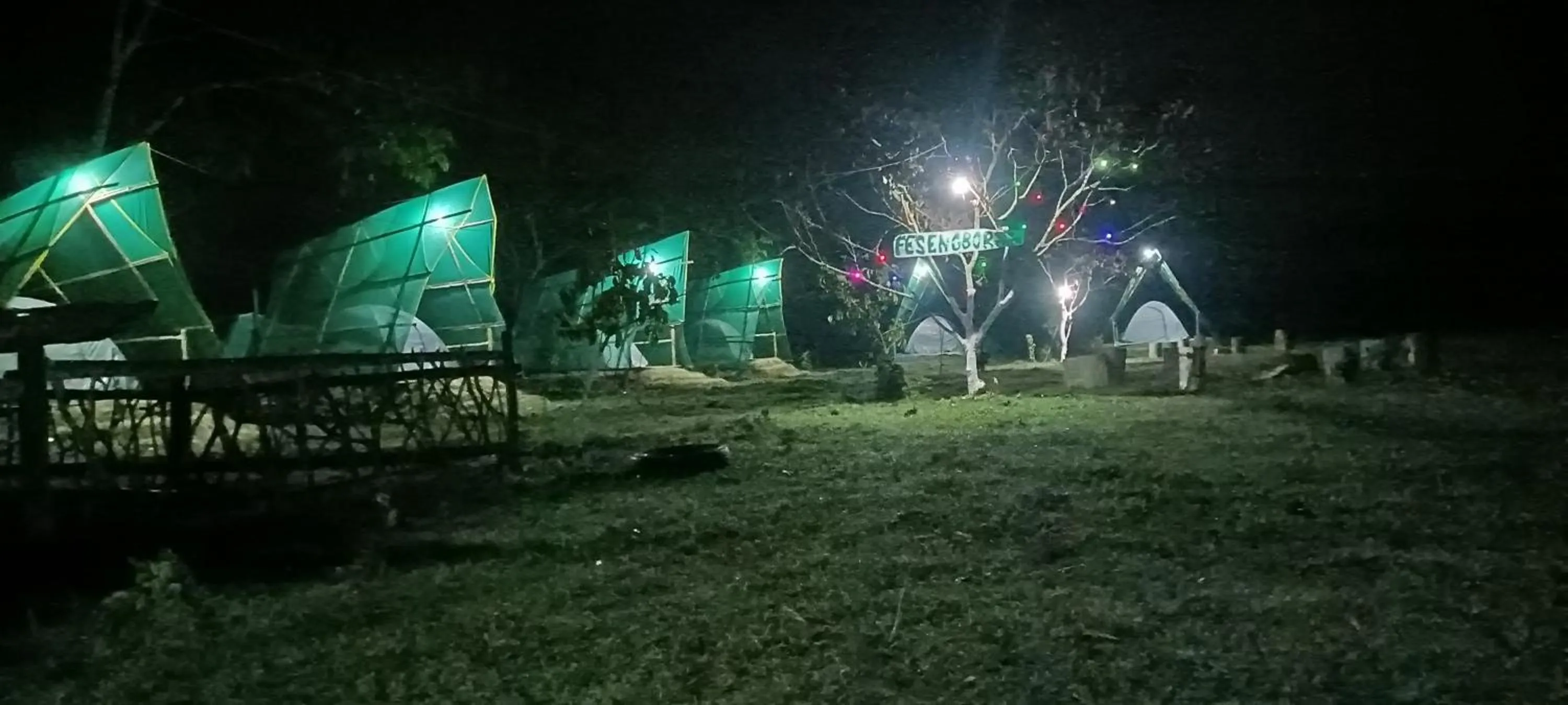 Night in Fesengbor eco camp