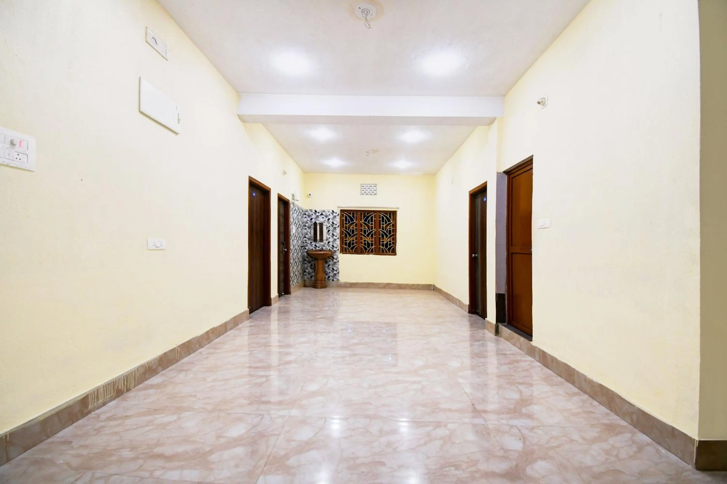 Lobby or reception in Hotel O HIGHWAY STAY IN