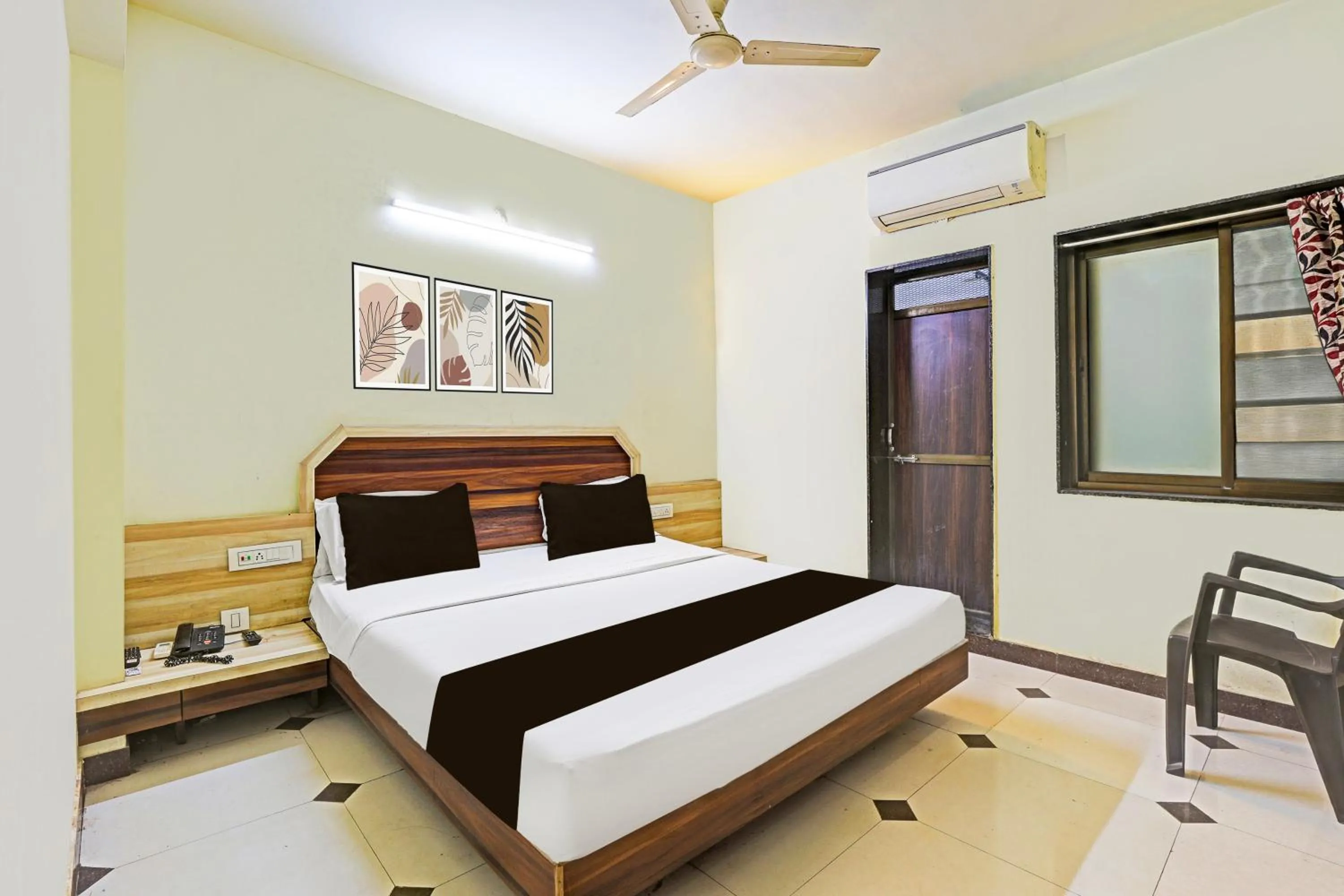 Bedroom, Bed in Hotel O Royal Season