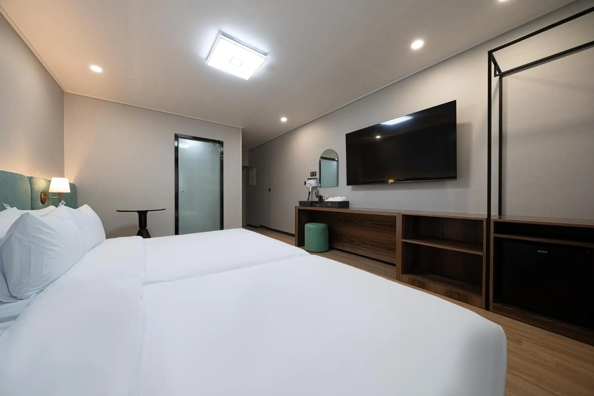 Bed in Hound hotel gunsan