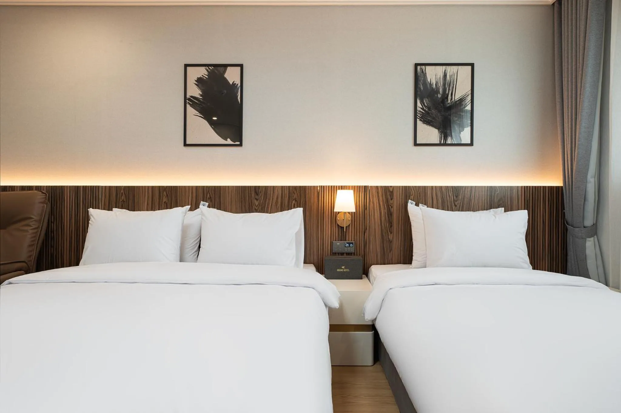Bed in Hound hotel gunsan