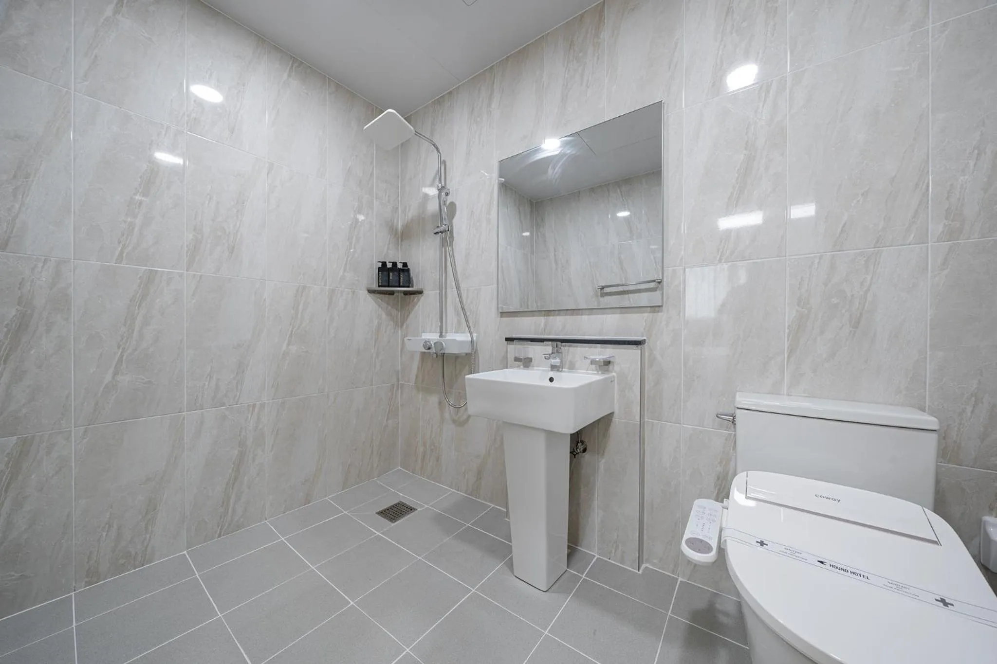 Hound hotel gunsan