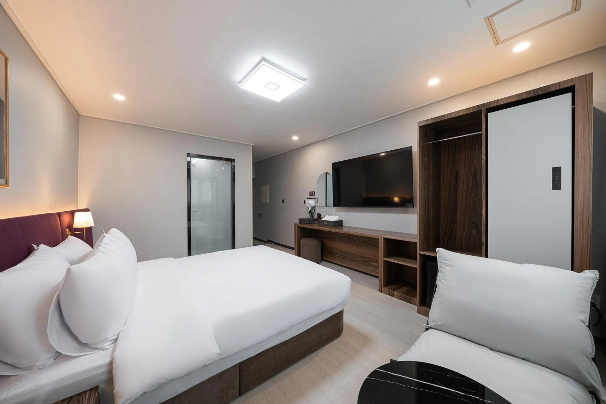 Bed in Hound hotel gunsan