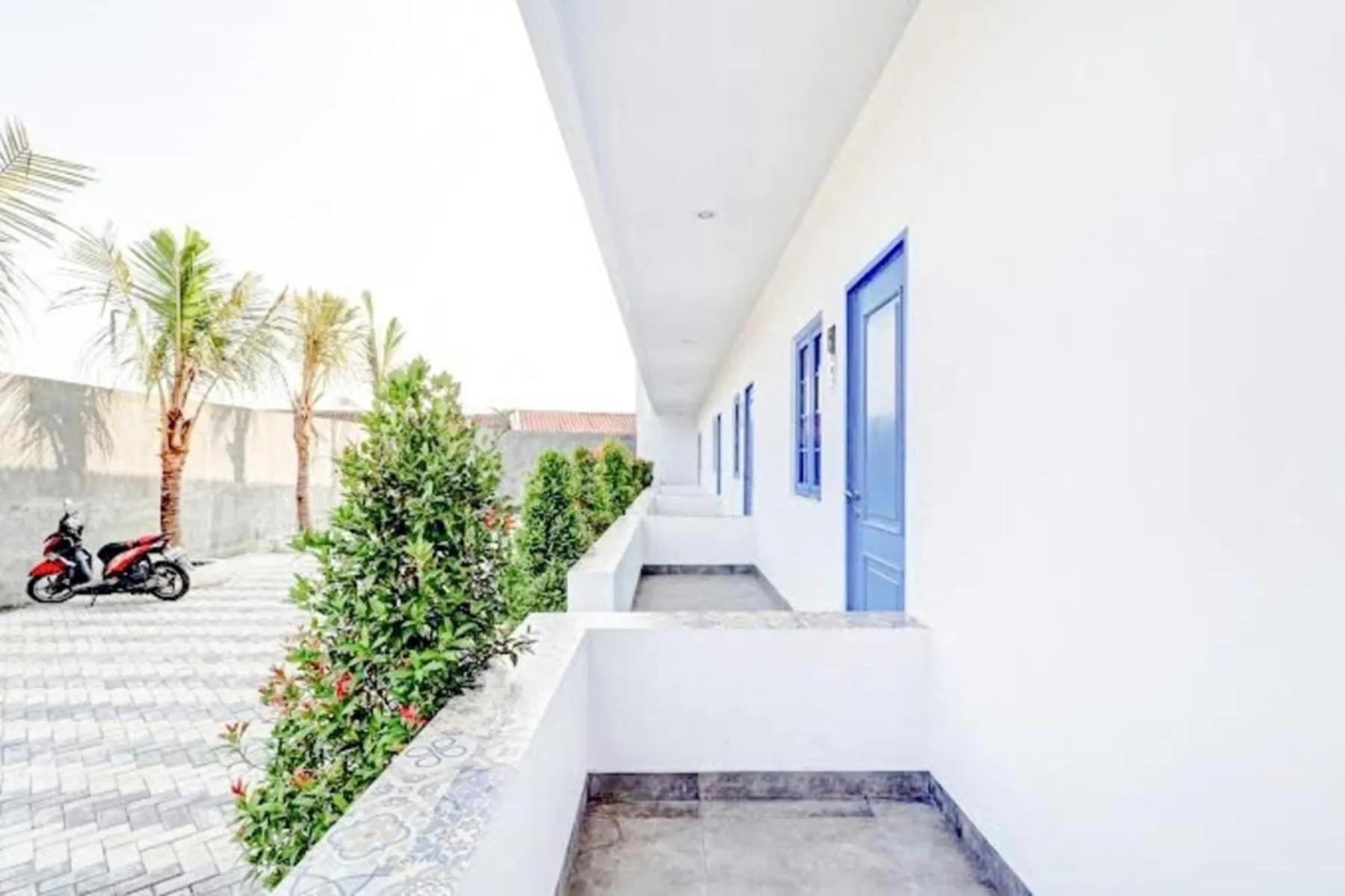 Garden in Sands Residence By ARBA