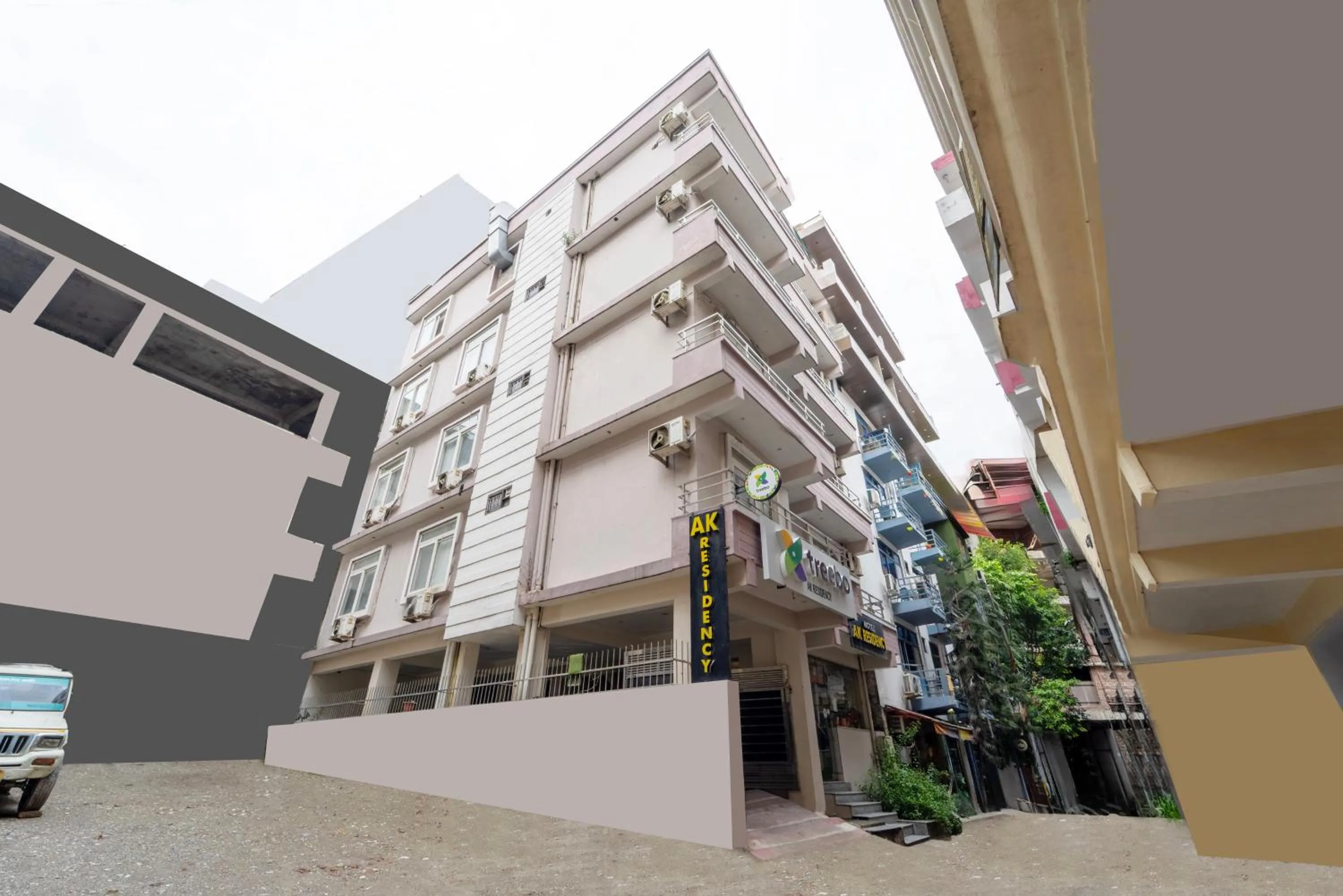 Property building in Treebo AK Residency, Tapovan