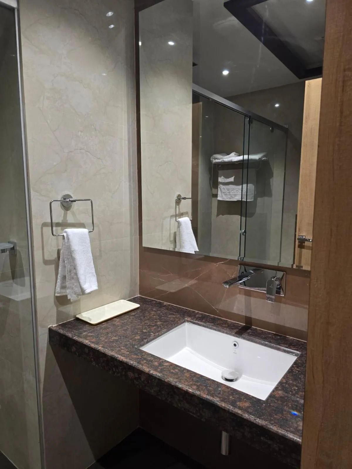 towels in Nirvana Grand Hotel & Resort