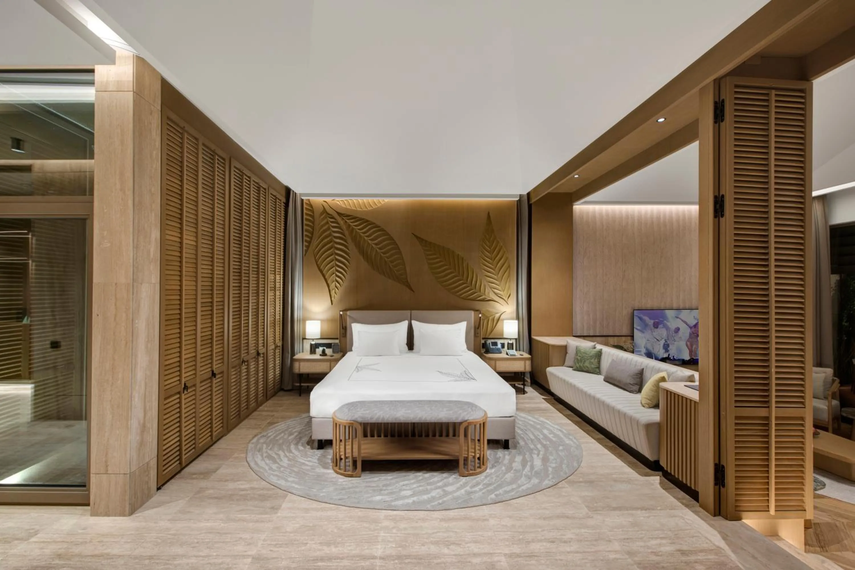 Bedroom, Bed in Regnum The Crown