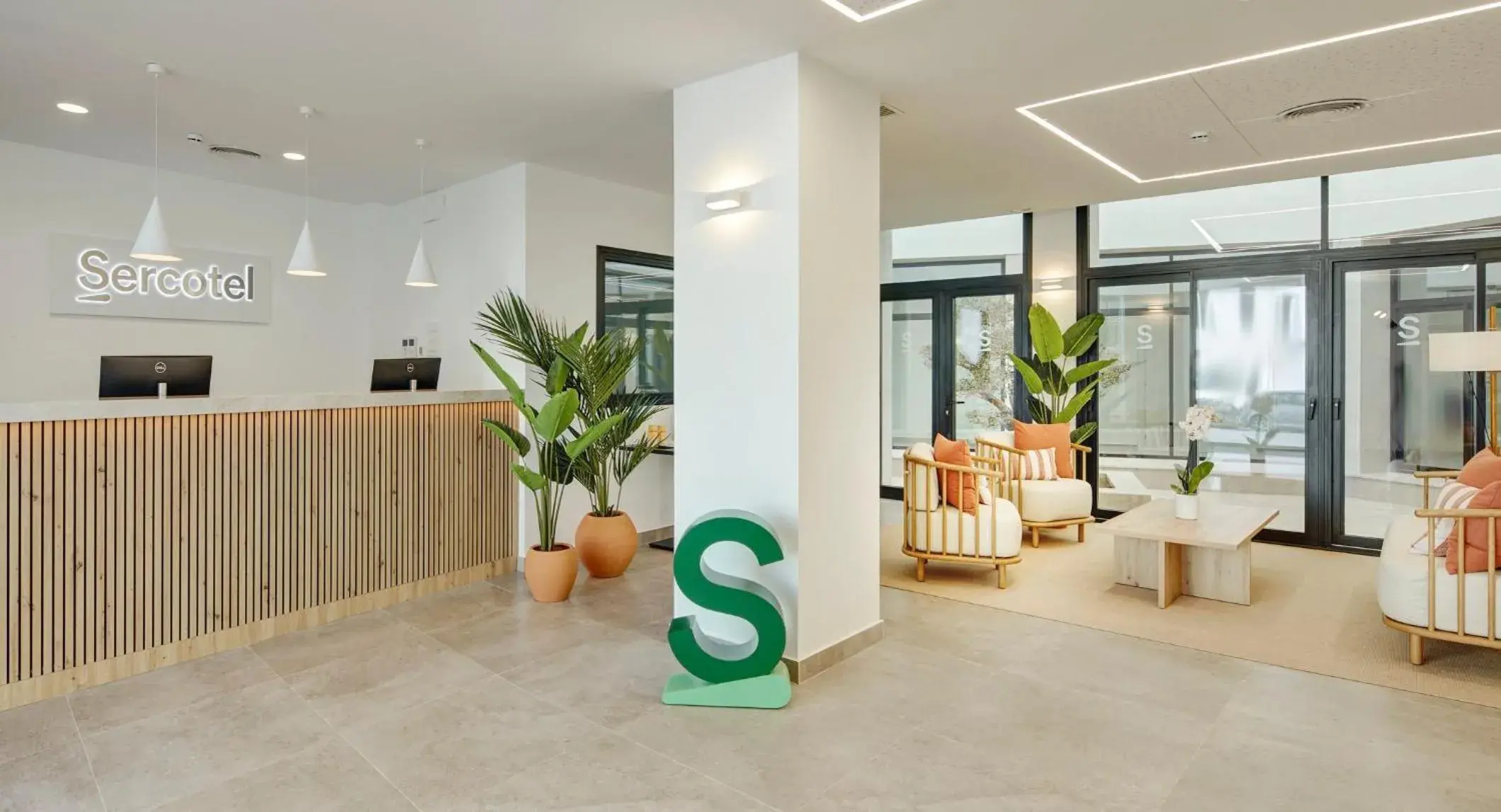 Lobby or reception in Sercotel Cruz Del Mar Lobby or reception in Sercotel Cruz Del Mar