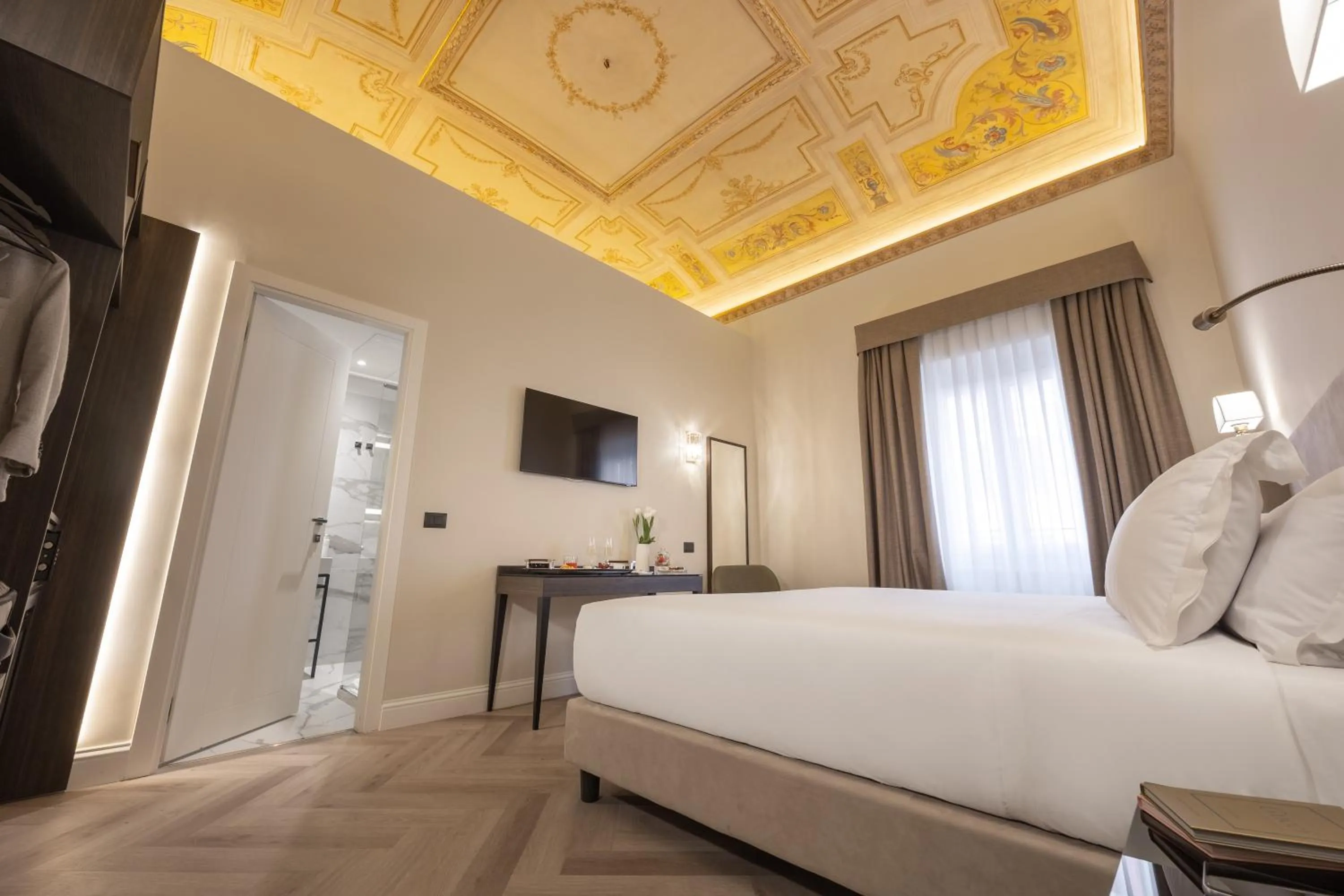 Photo of the whole room, Bed in BH Hotel