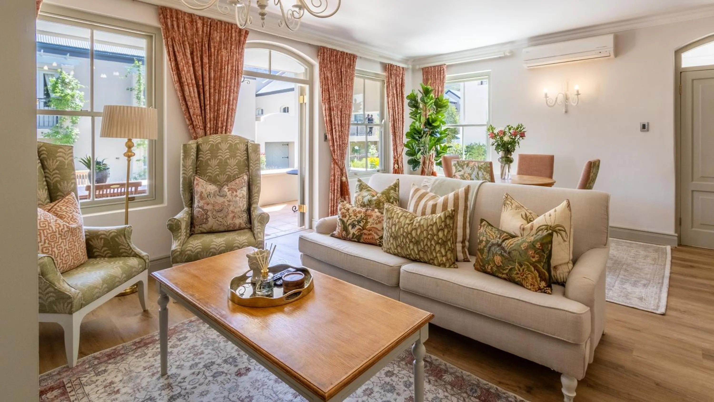 One Bedroom Village View Villa 27 in W-Collection Franschhoek L'Ermitage Villas