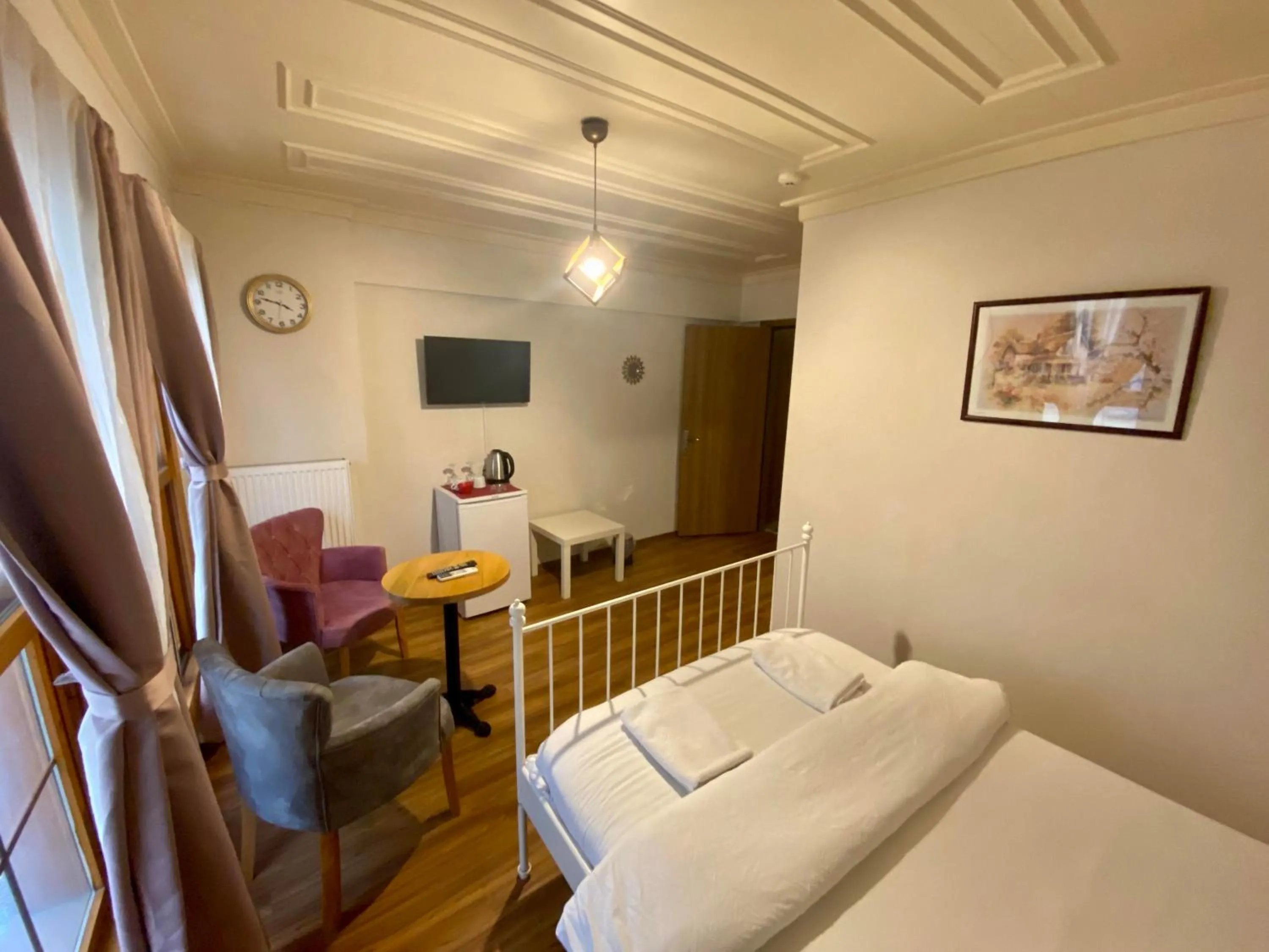 Bed in Konak Akaretler Suit