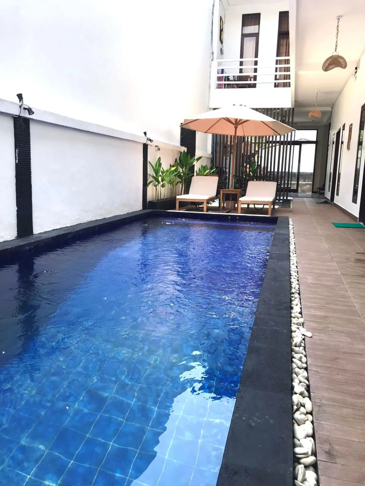 Swimming pool in Double D Guesthouse and Villa