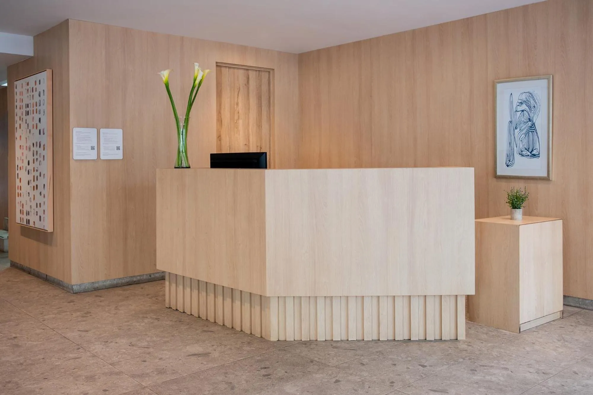 Lobby or reception in Crisol Suites Condesa