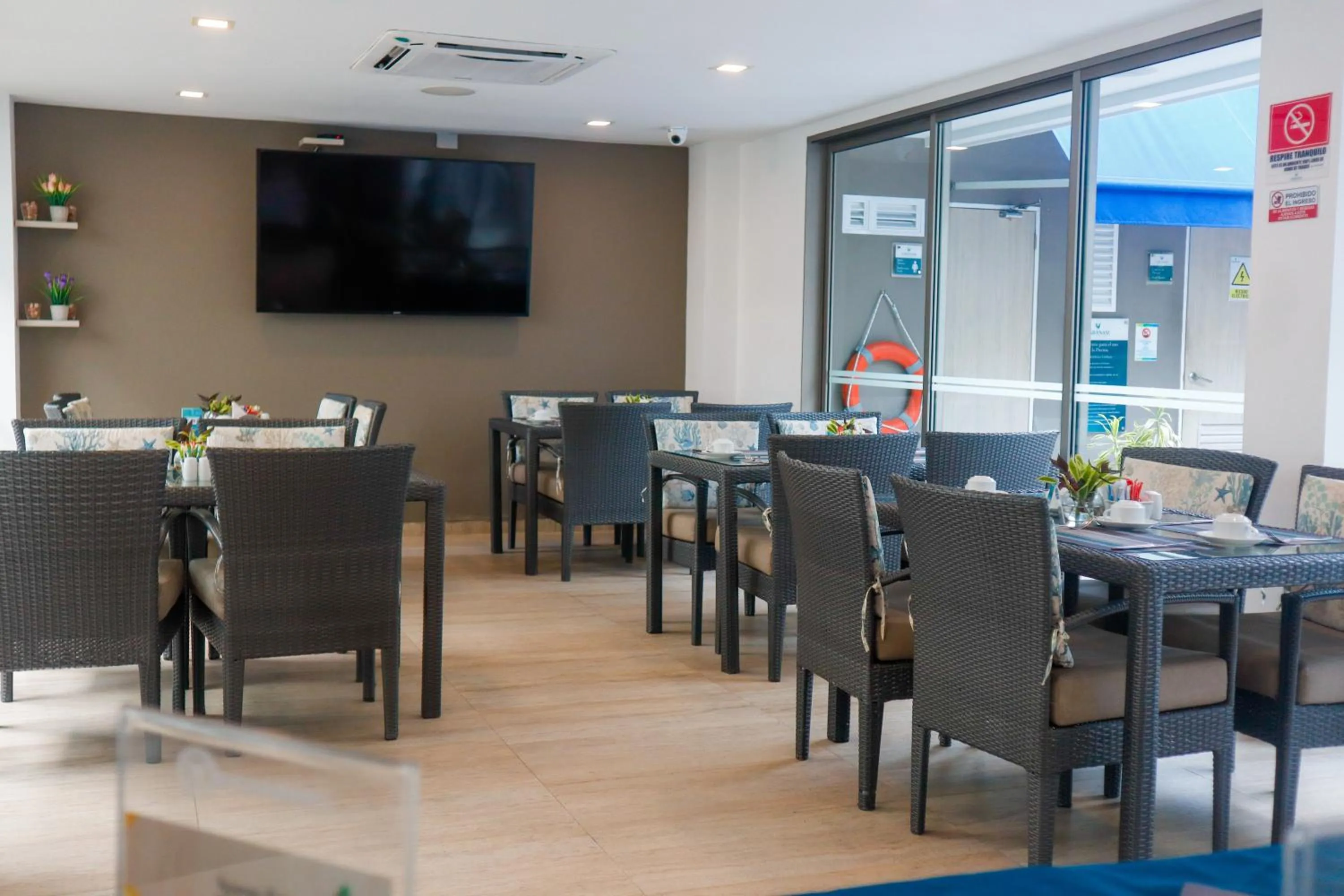 Restaurant/places to eat in Varanasi Hotel Boutique Aeropuerto