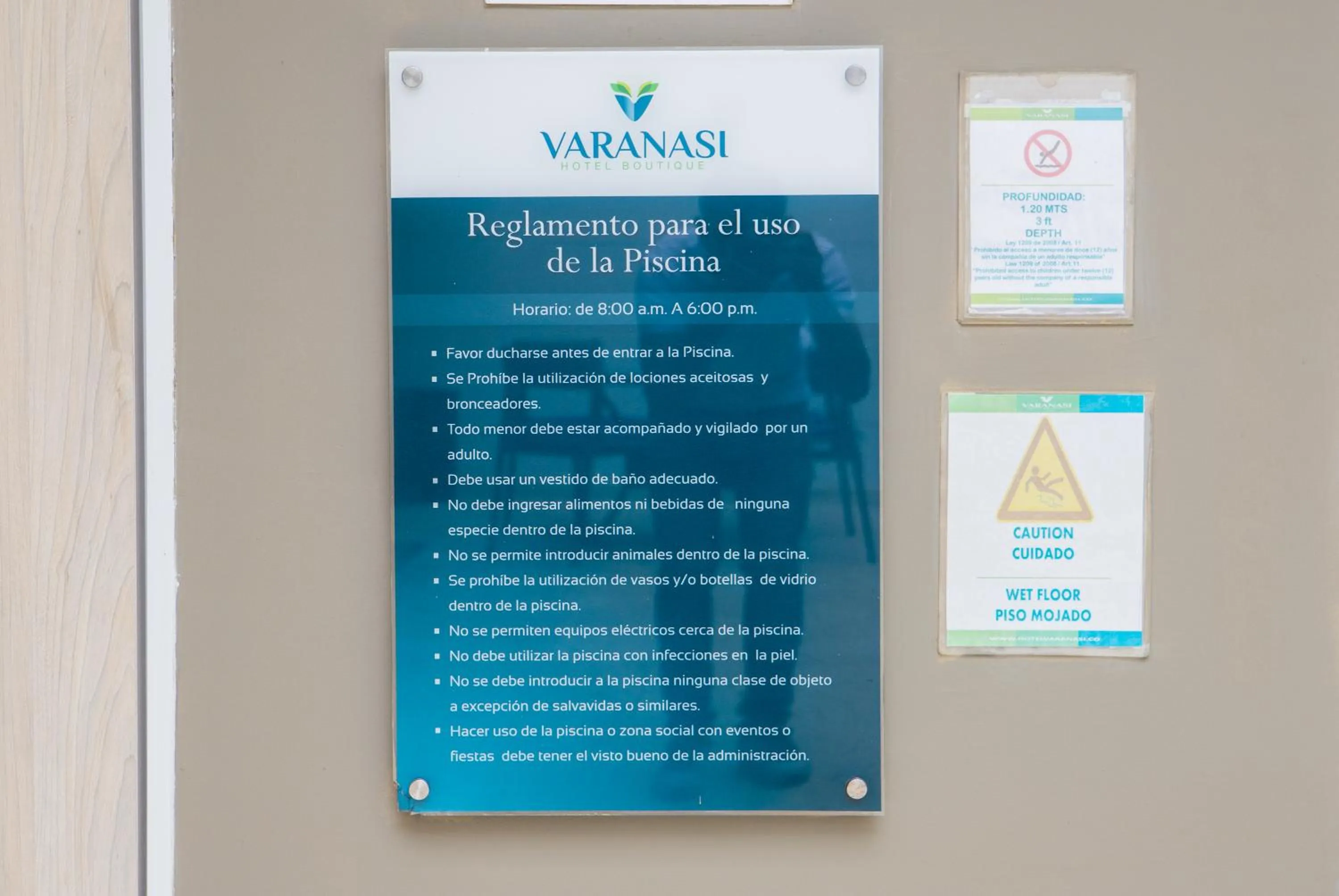 Property logo or sign in Varanasi Hotel Boutique Aeropuerto