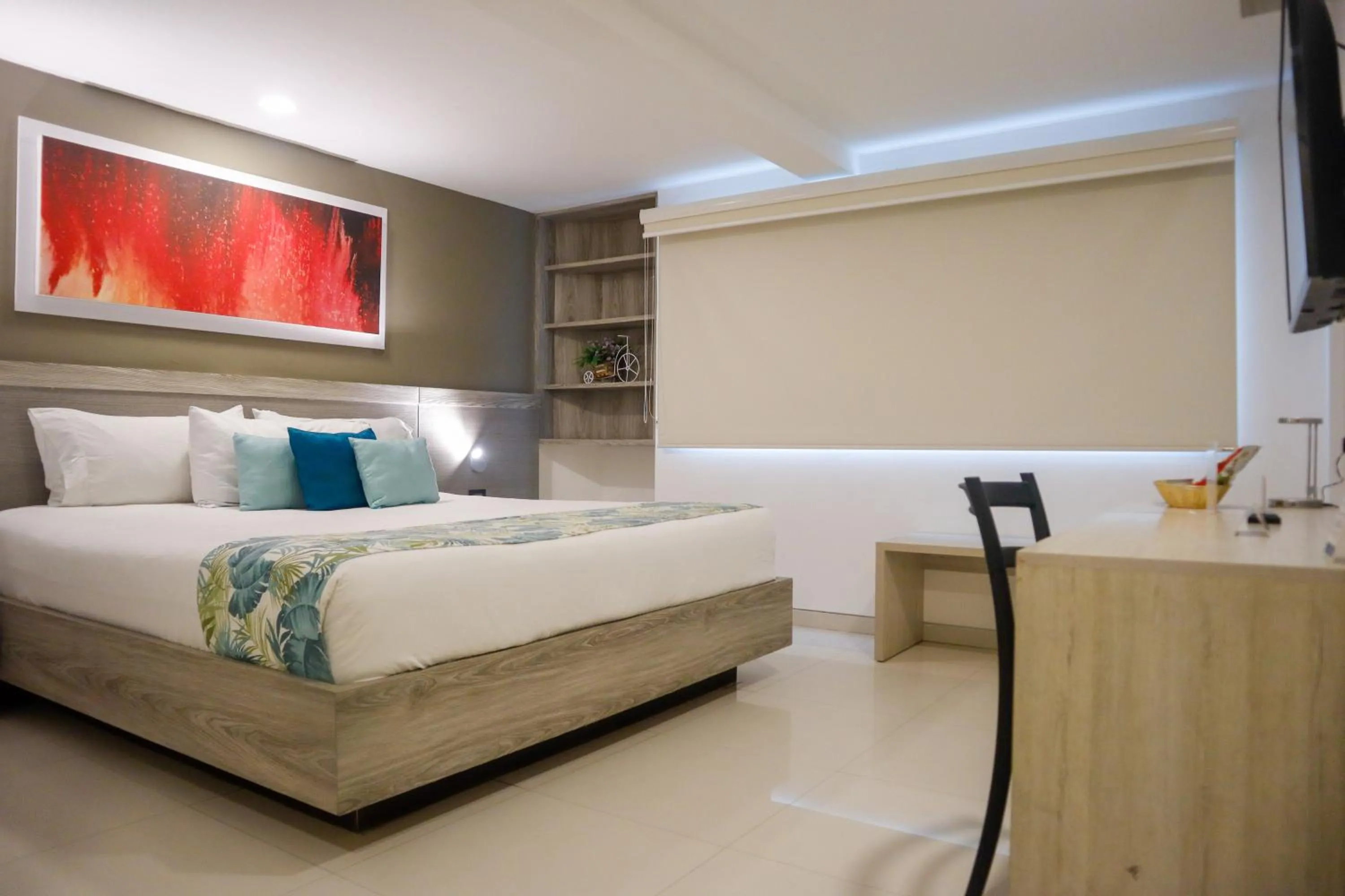 Photo of the whole room, Bed in Varanasi Hotel Boutique Aeropuerto