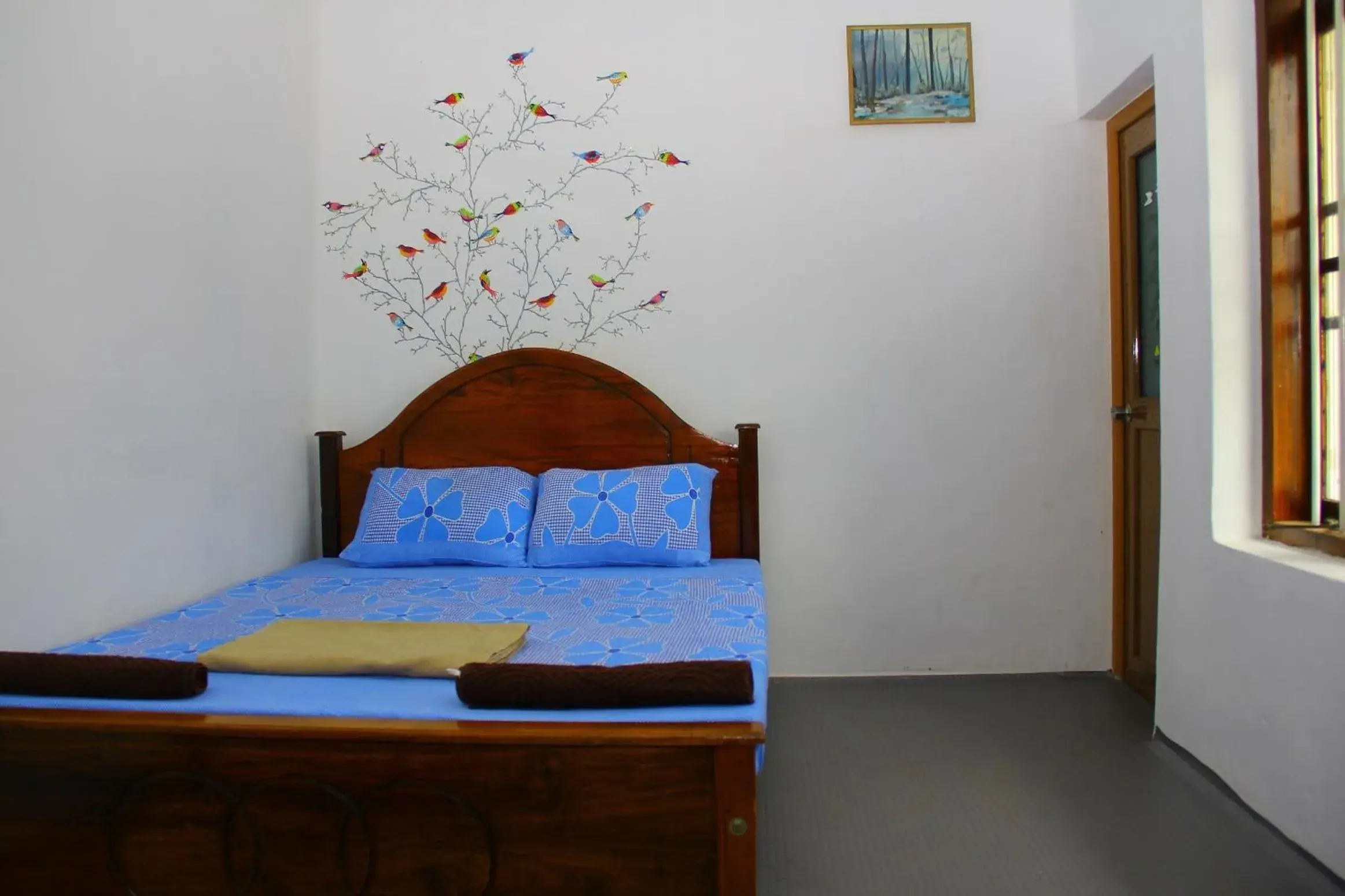 Double Room - single occupancy in Kandy Little White House Double Room - single occupancy in Kandy Little White House