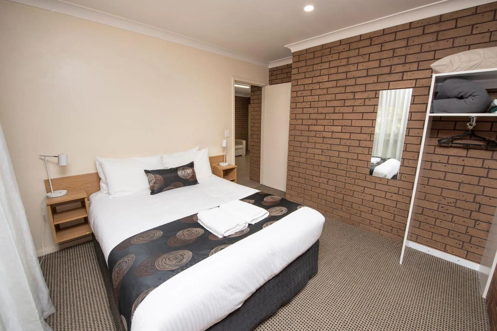 Bed in Jacaranda Holiday Units