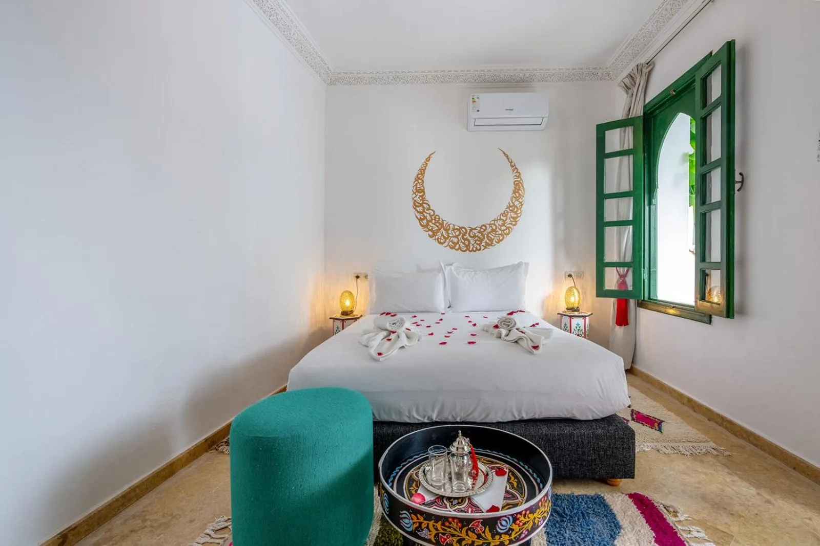 Bedroom, Bed in Riad Les Etoiles Berberes & SPA