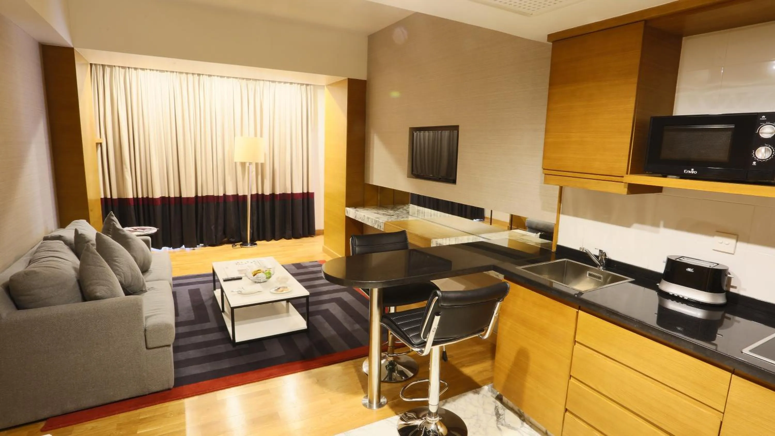 Kitchen or kitchenette in Avari Towers Karachi