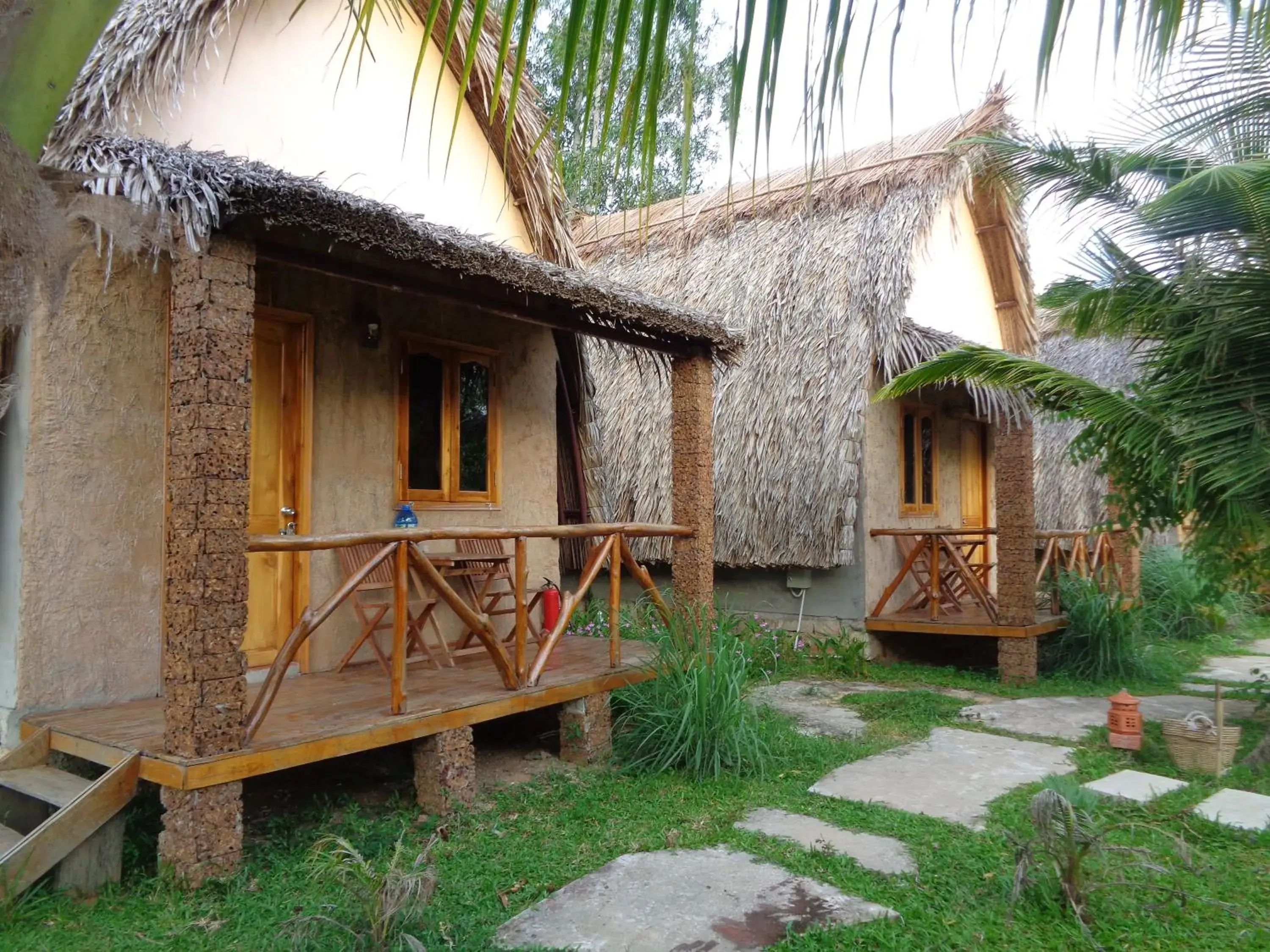 Deluxe Bamboo Bungalow in Ninila Fruit Farm Bungalow Deluxe Bamboo Bungalow in Ninila Fruit Farm Bungalow