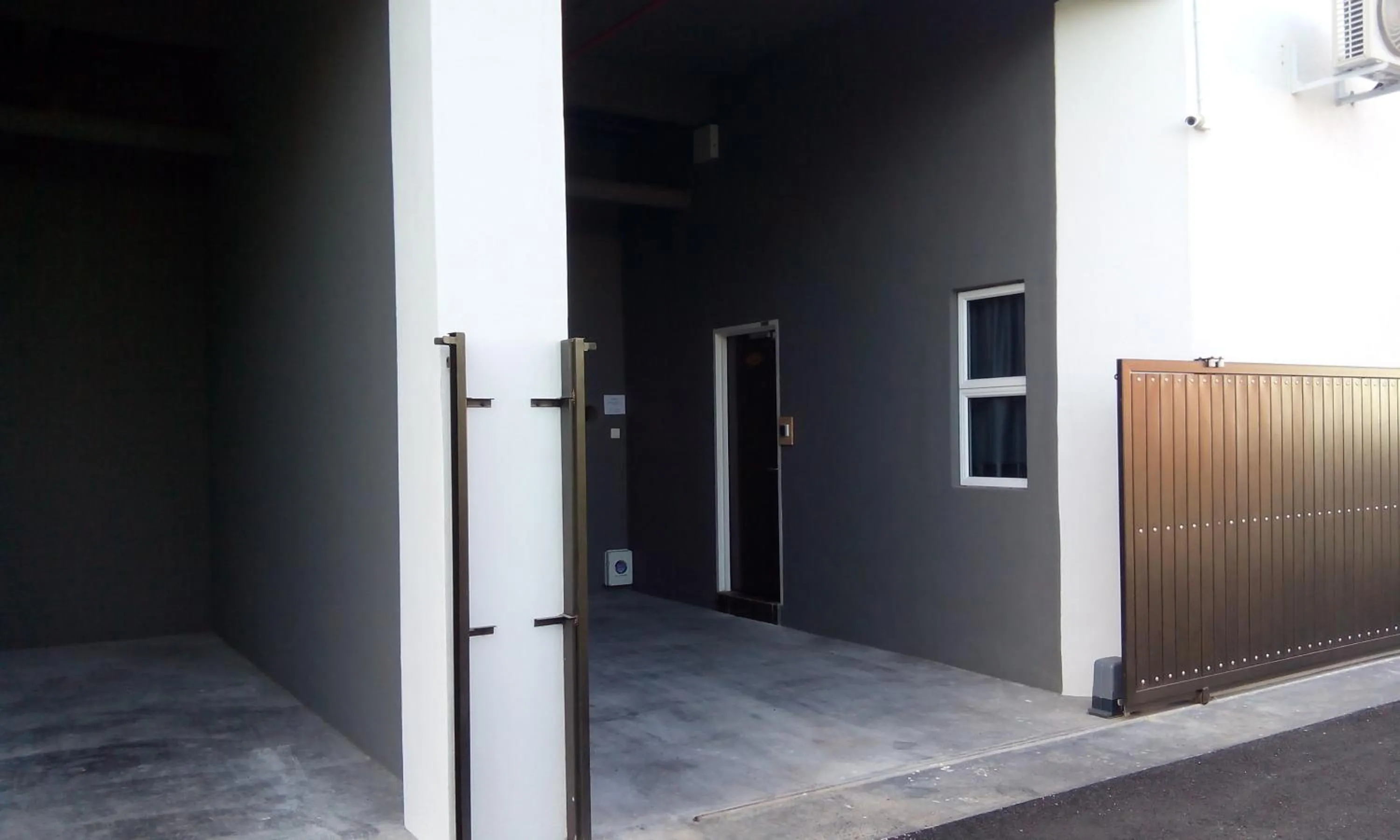 Facade/entrance in JQ Suria 18 Hotel