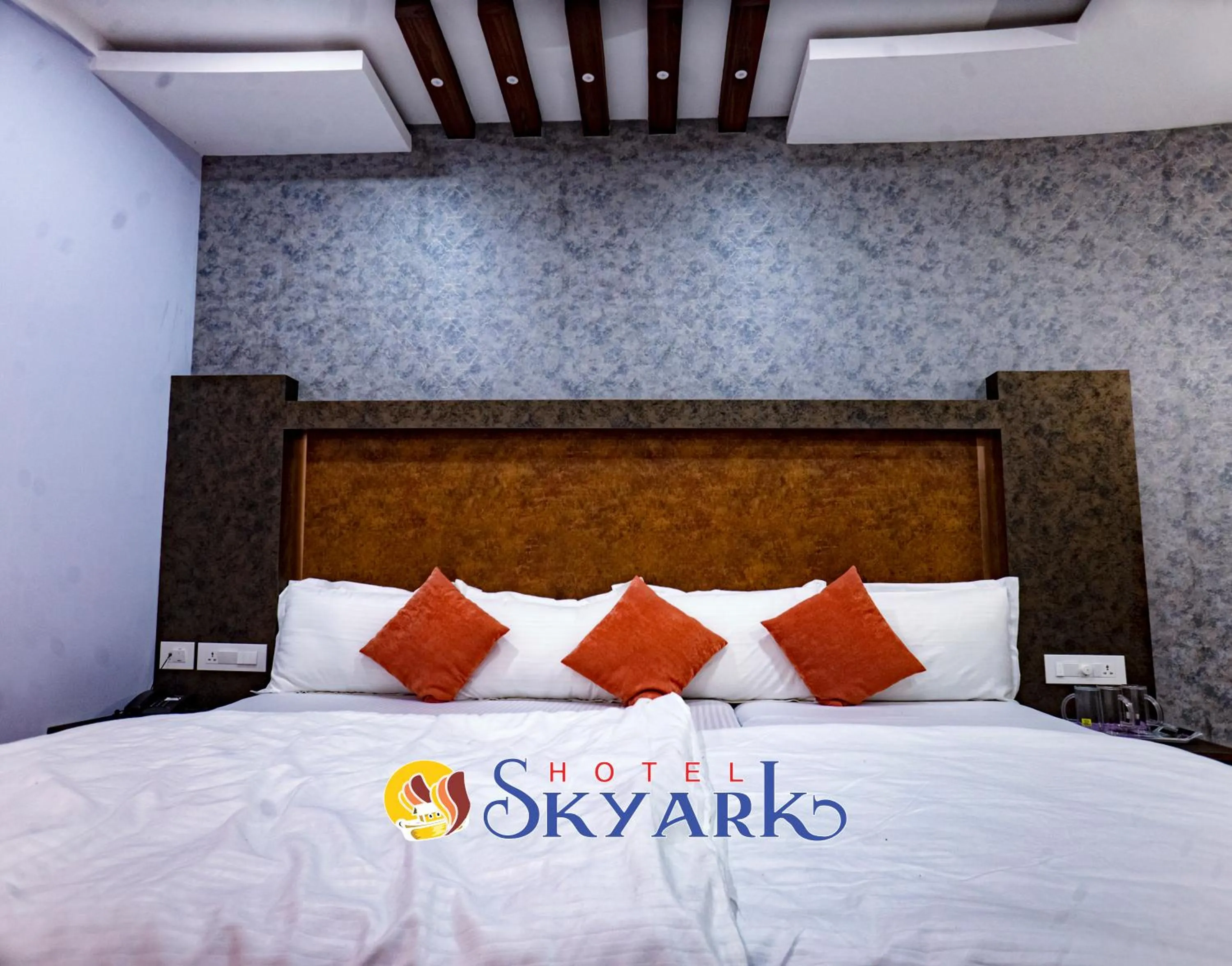 Bed in Hotel Skyark