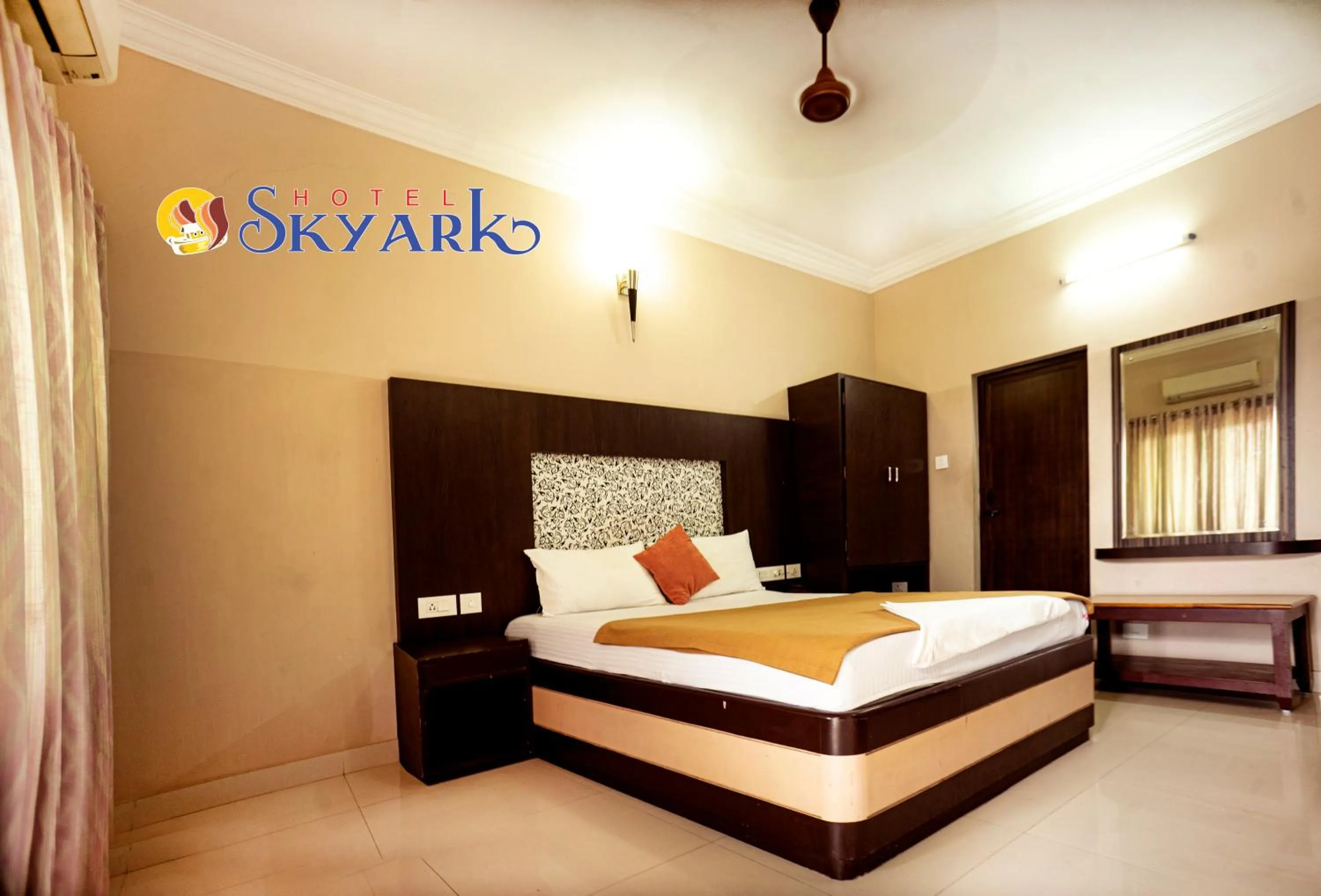 Bed in Hotel Skyark