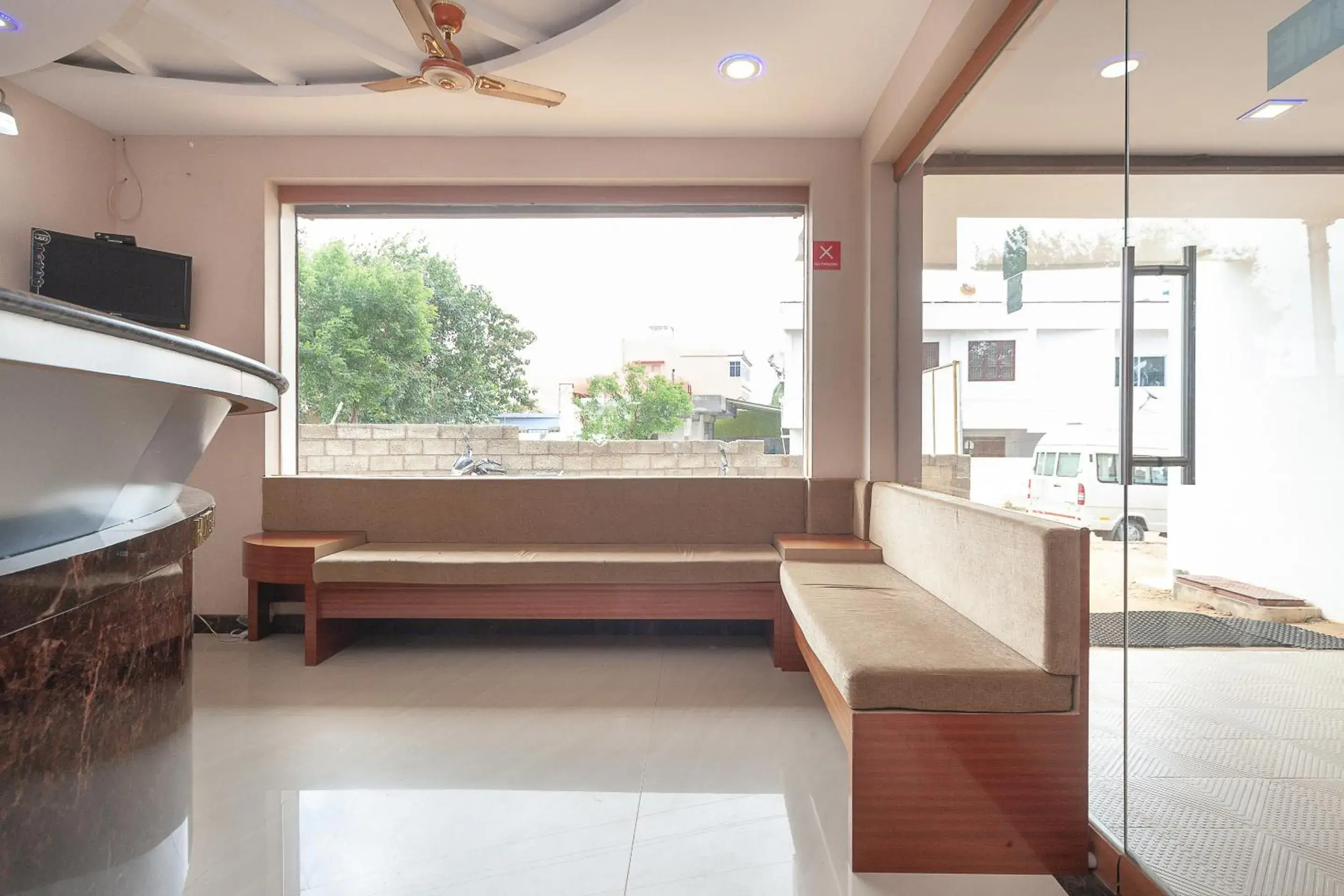 Lobby or reception in Hotel Skyark Lobby or reception in Hotel Skyark