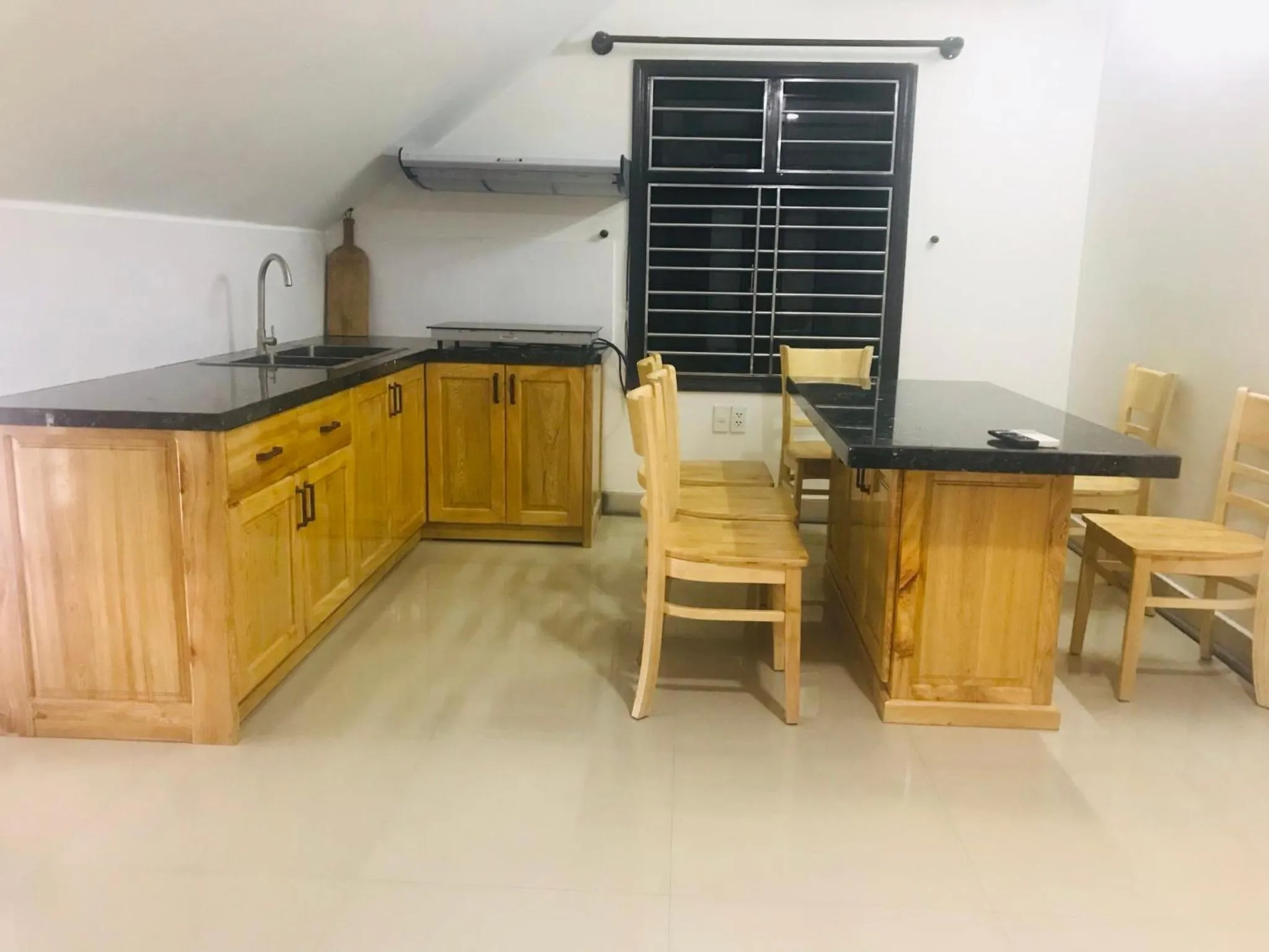 Kitchen or kitchenette in Dam Tien Hotel