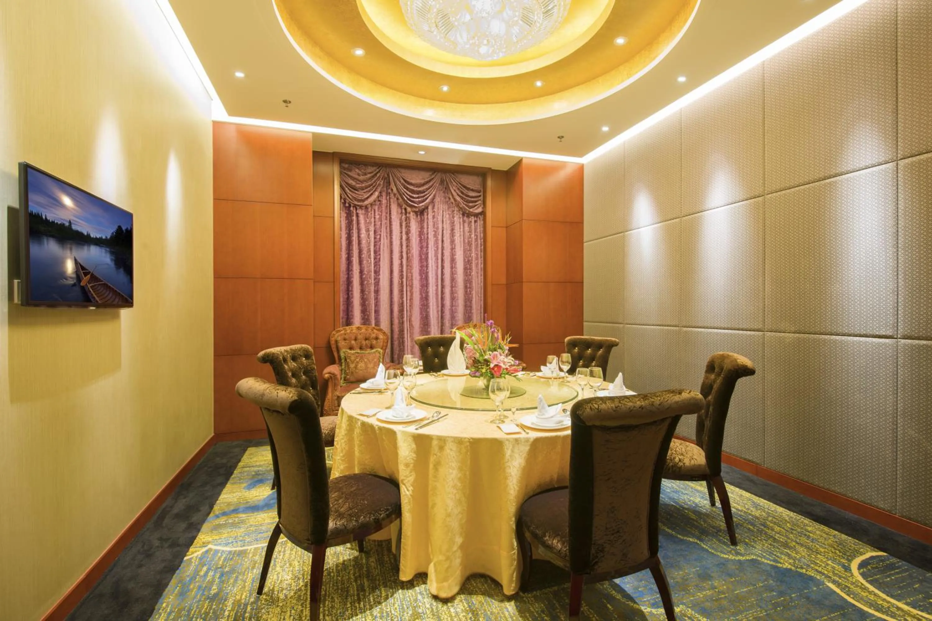 Restaurant/places to eat in Avic Hotel Beijing