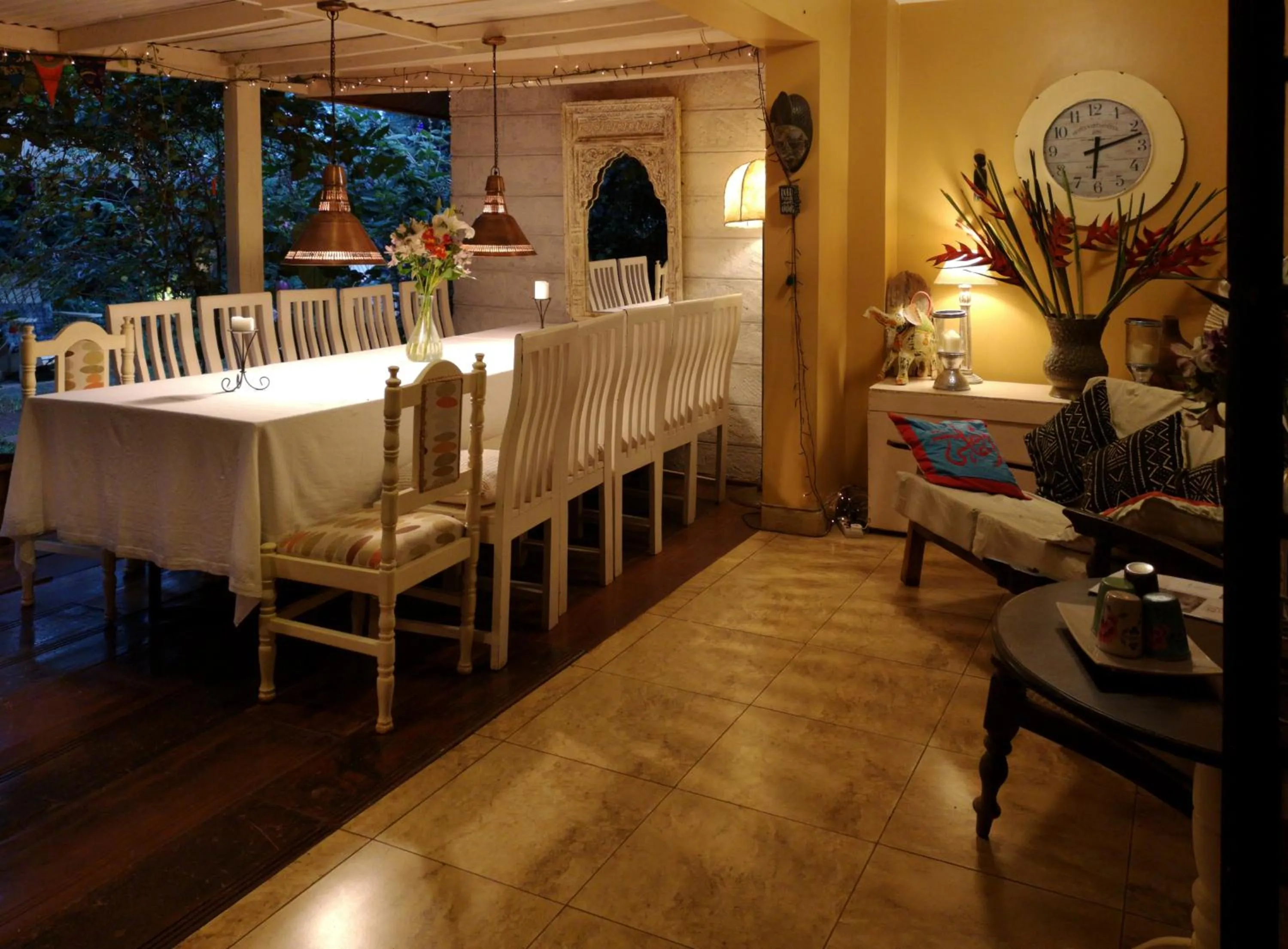 Restaurant/places to eat, Bed in Hob House