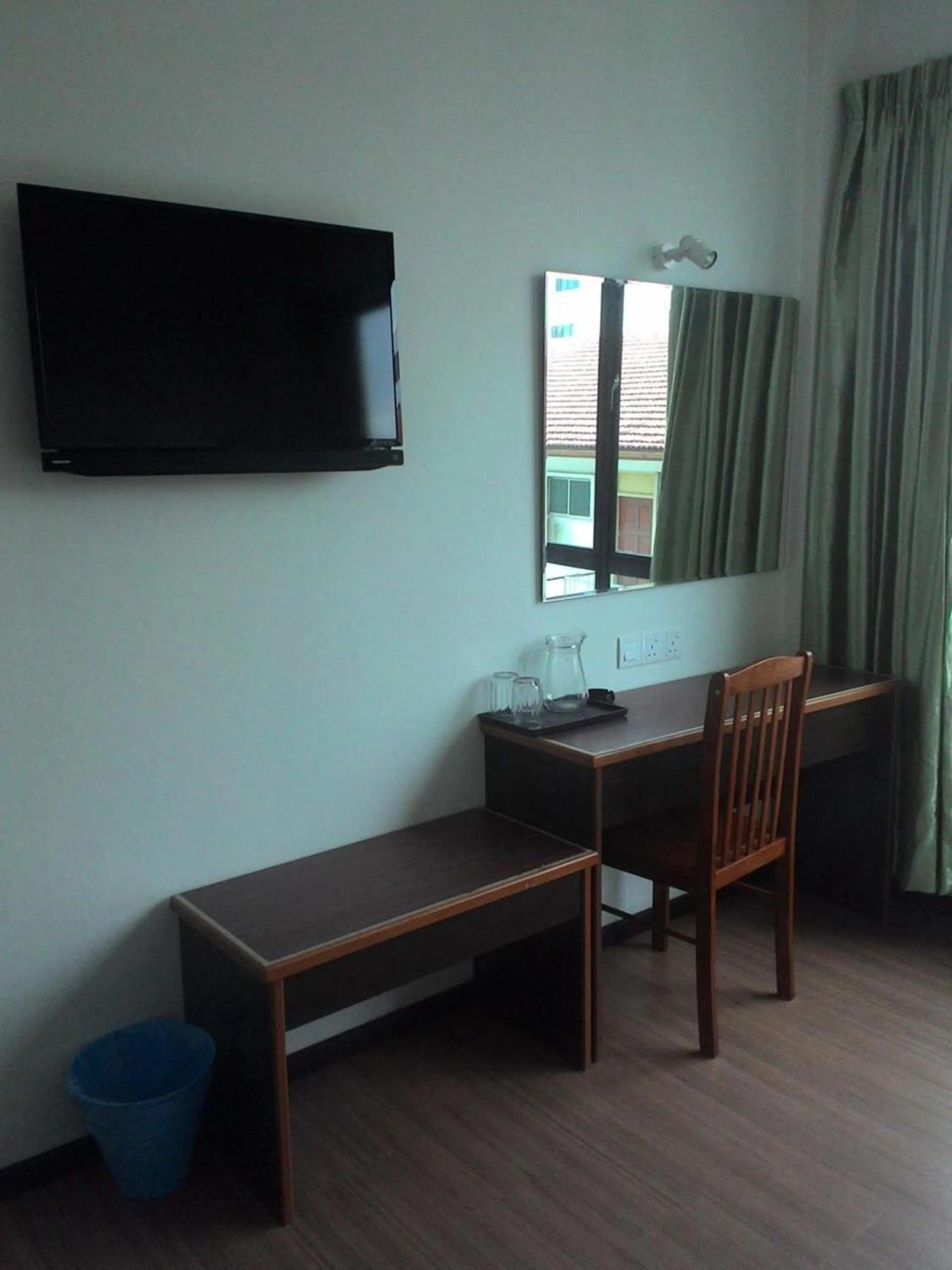 TV and multimedia in 101 Hotel