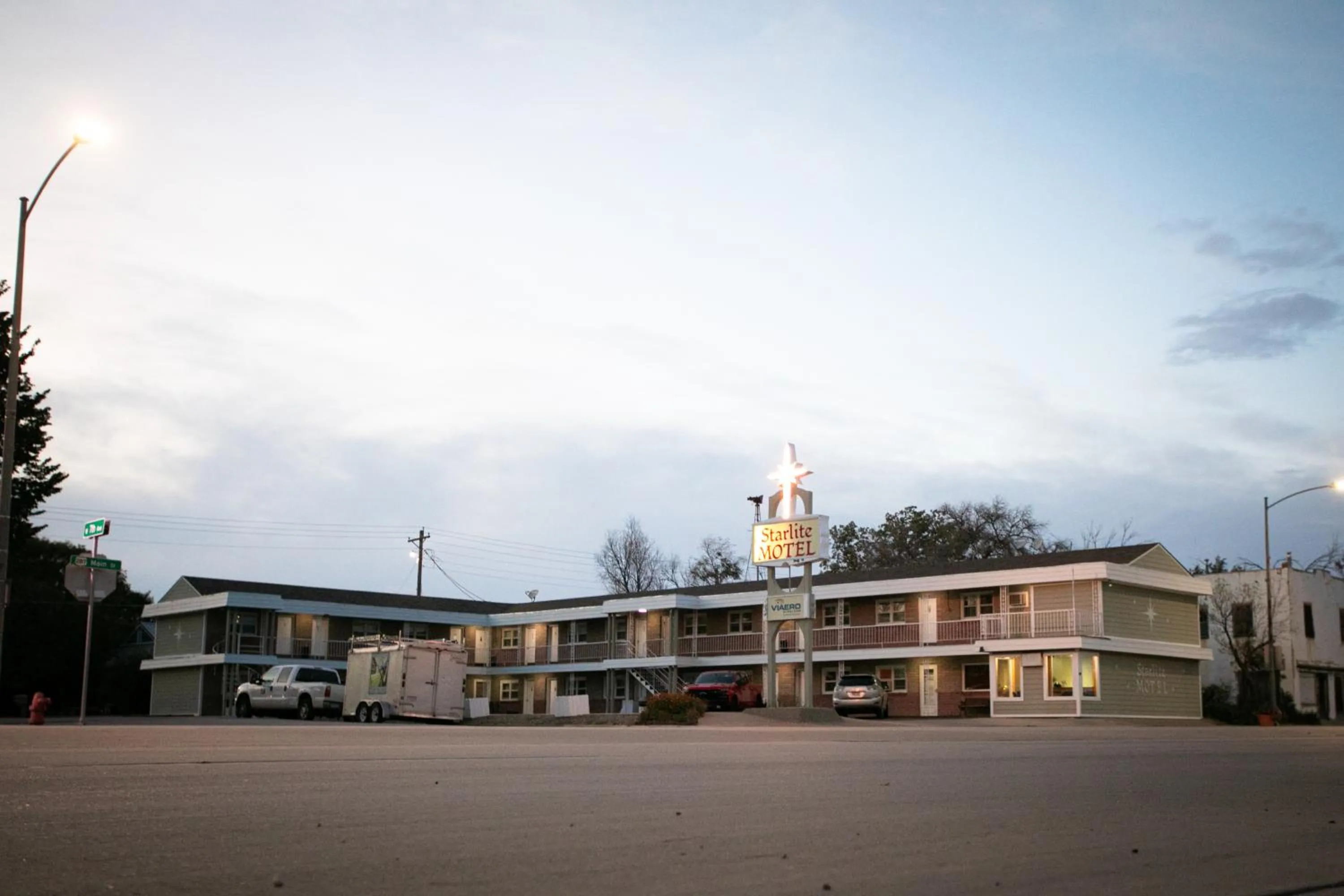 Starlite Motel