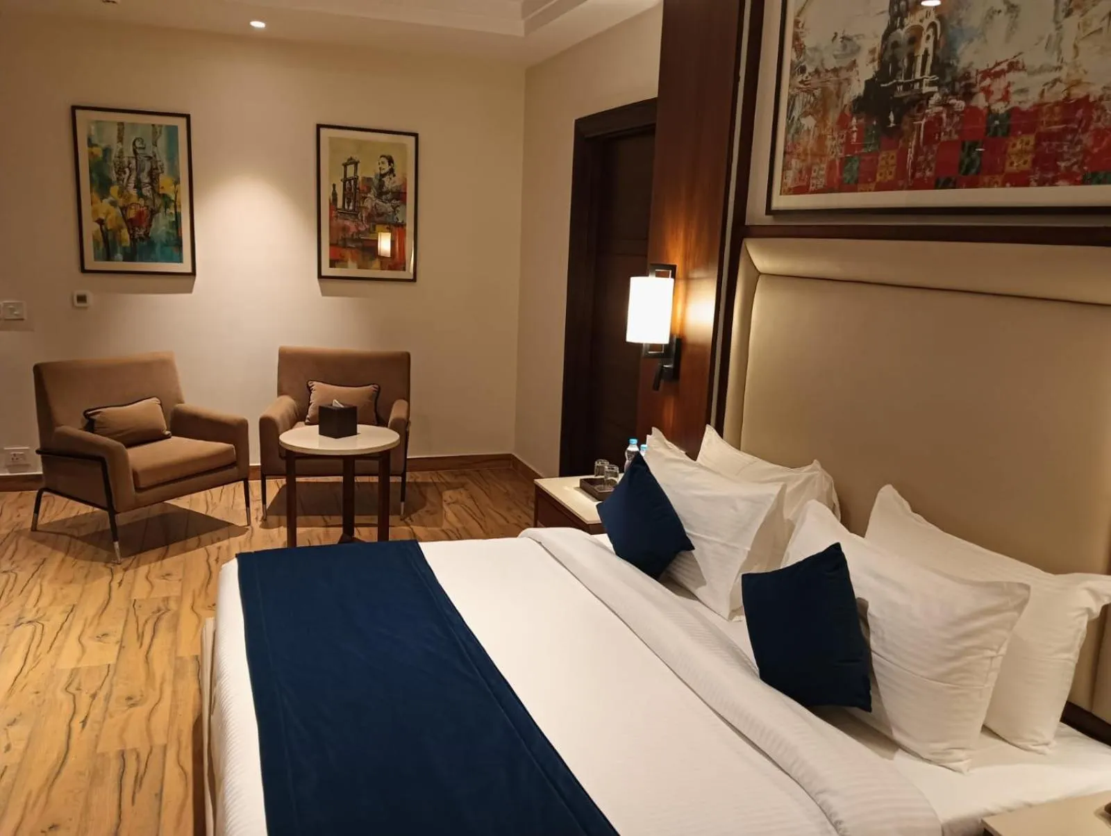 Bedroom, Bed in Best Western Swaran Amritsar