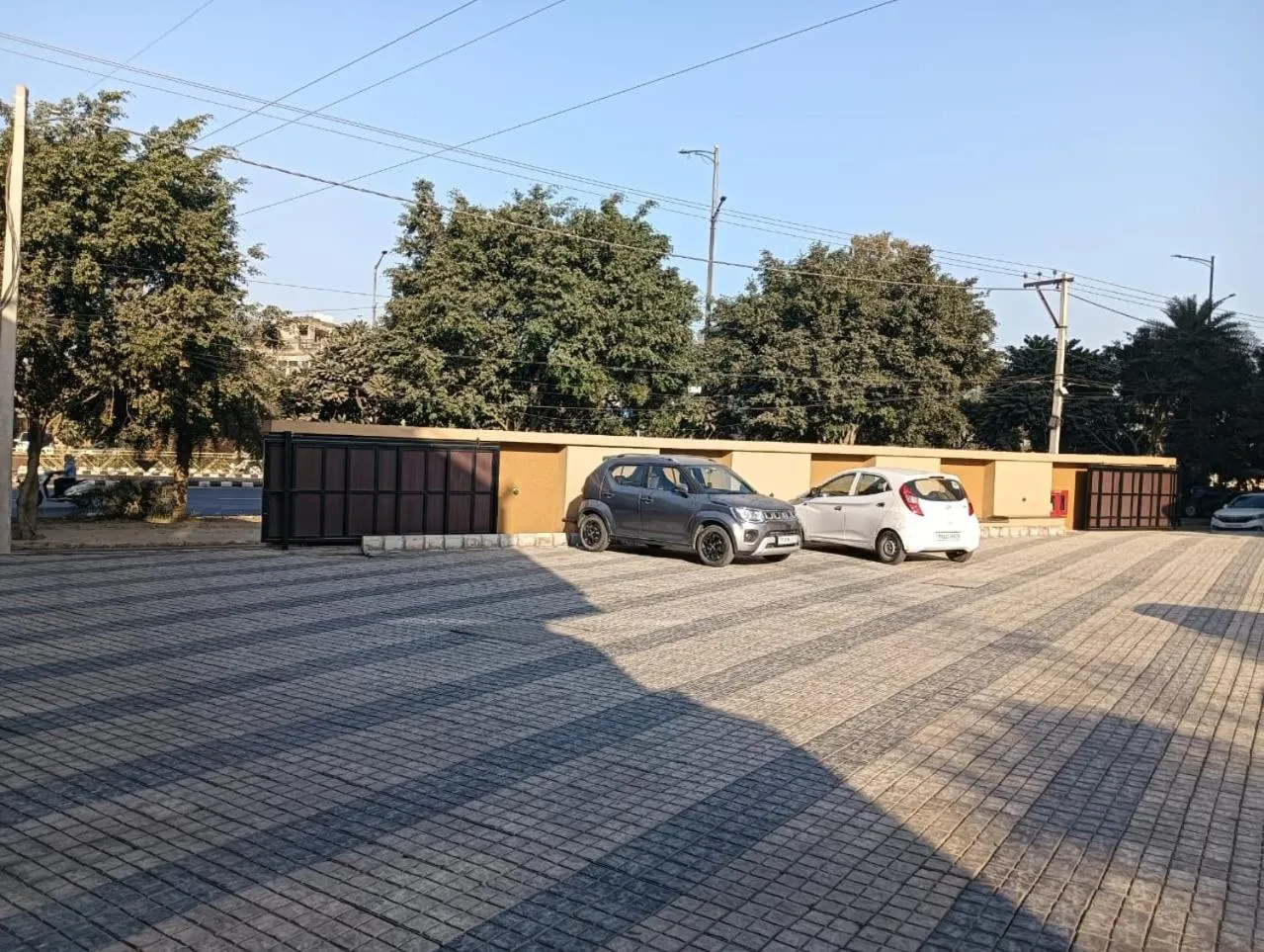 Parking in Best Western Swaran Amritsar