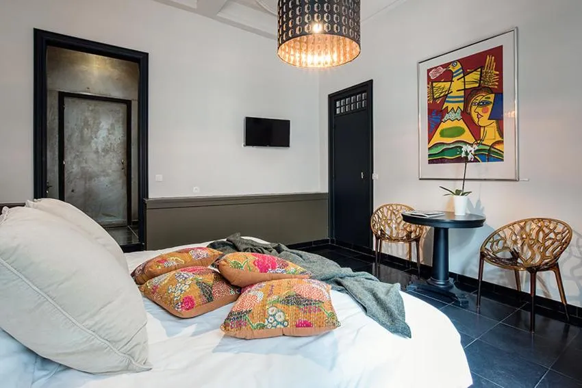 Photo of the whole room, Bed in Ganda Rooms & Suites