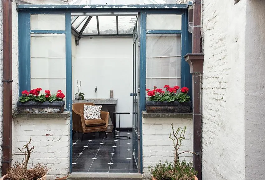 Patio in Ganda Rooms & Suites