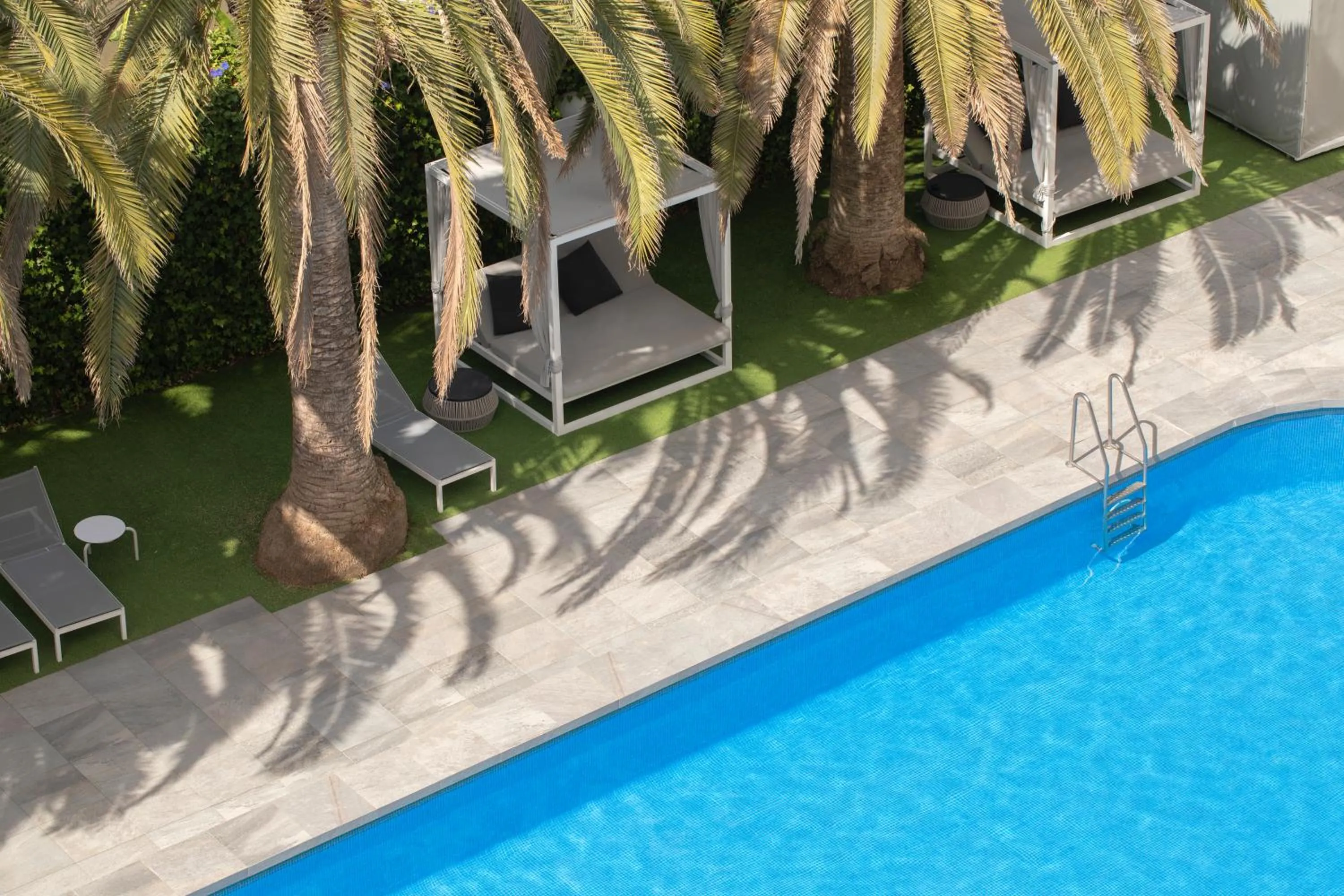 Swimming pool in Bordoy Cosmopolitan