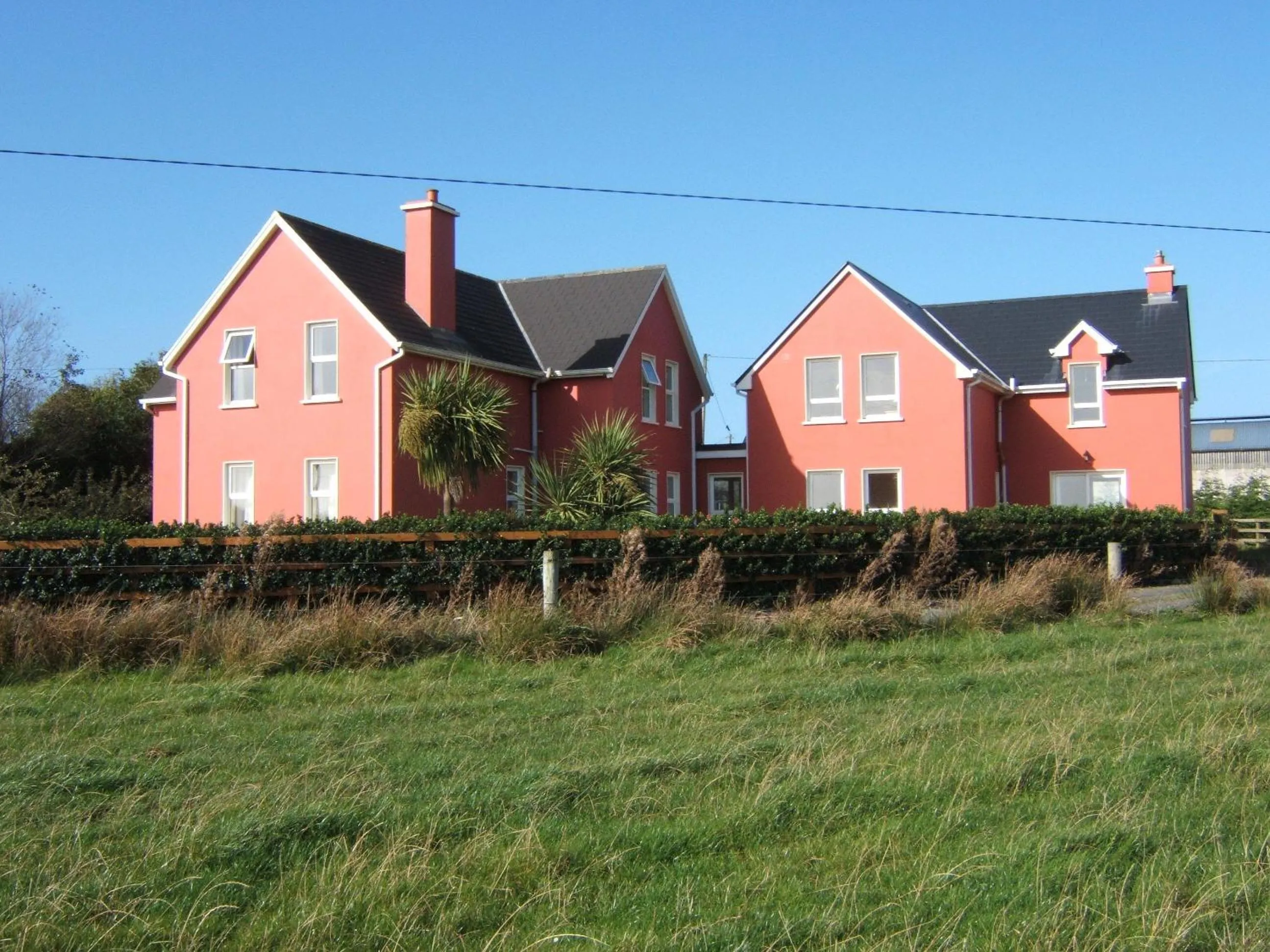 Facade/entrance in Glencarrig B&B