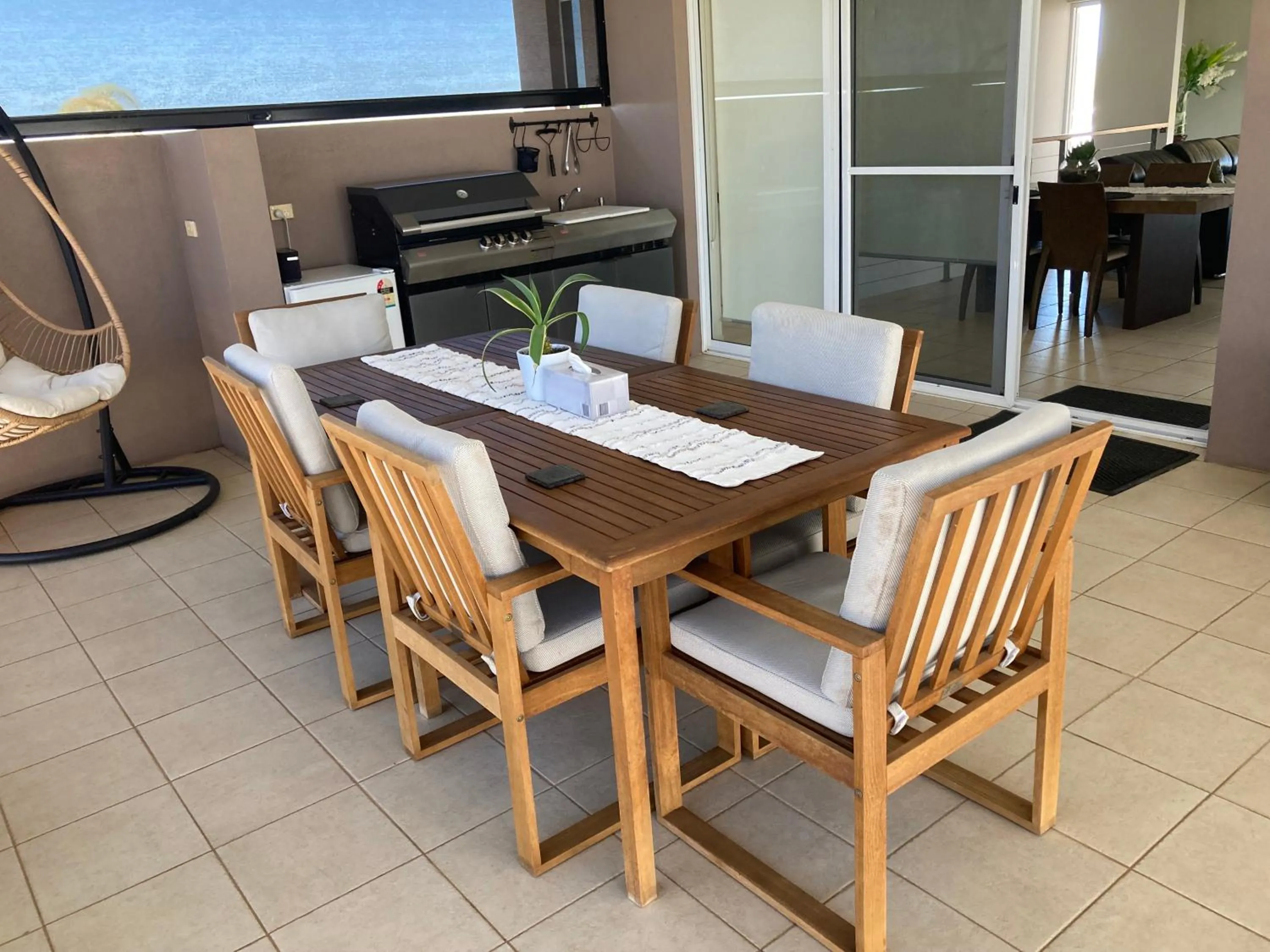 Dining area in Gecko Lodge Kalbarri