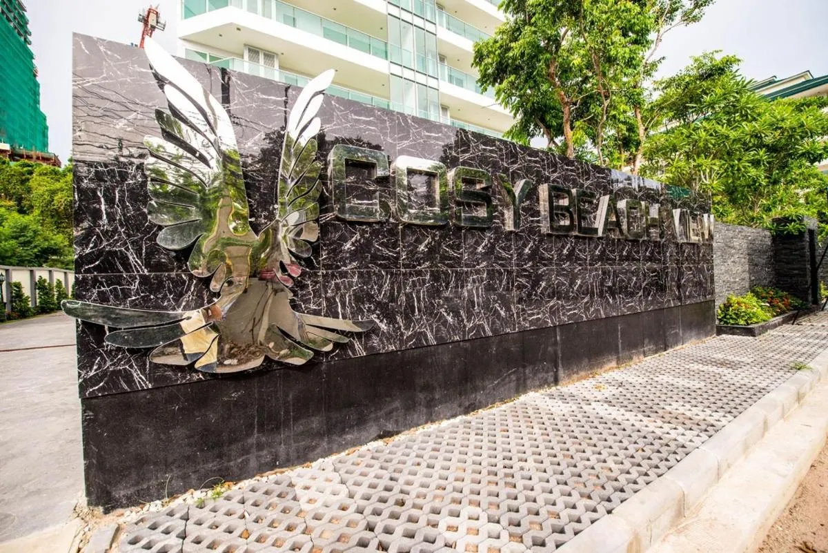 Facade/entrance in Cosy Beach View Apartments