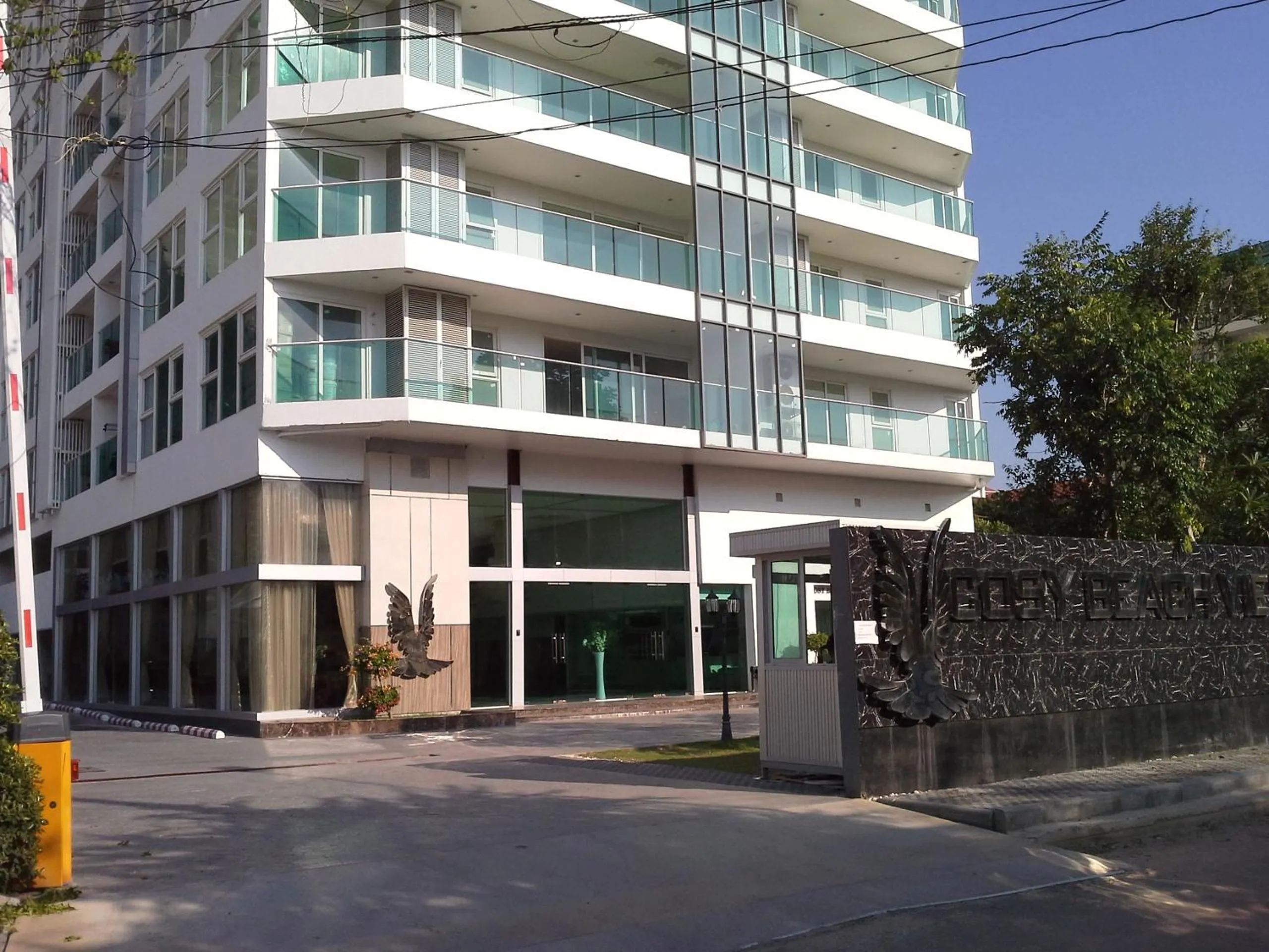 Facade/entrance in Cosy Beach View Apartments
